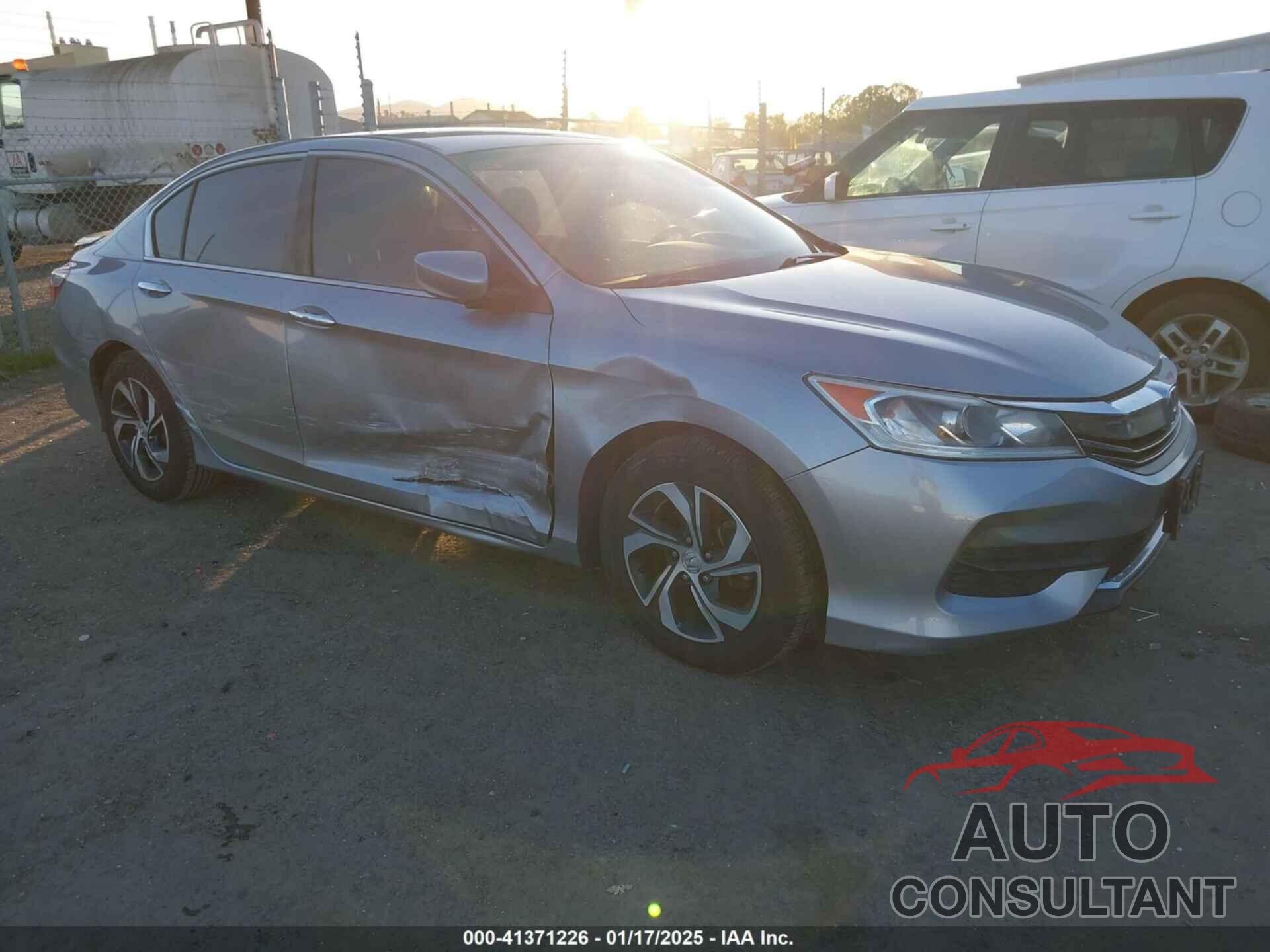 HONDA ACCORD 2017 - 1HGCR2F33HA167525