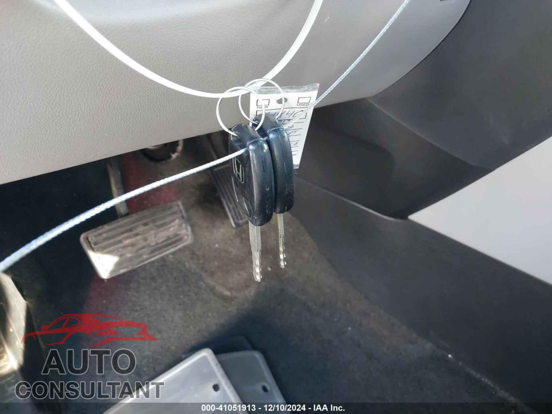 HONDA PILOT 2013 - 5FNYF3H92DB017444
