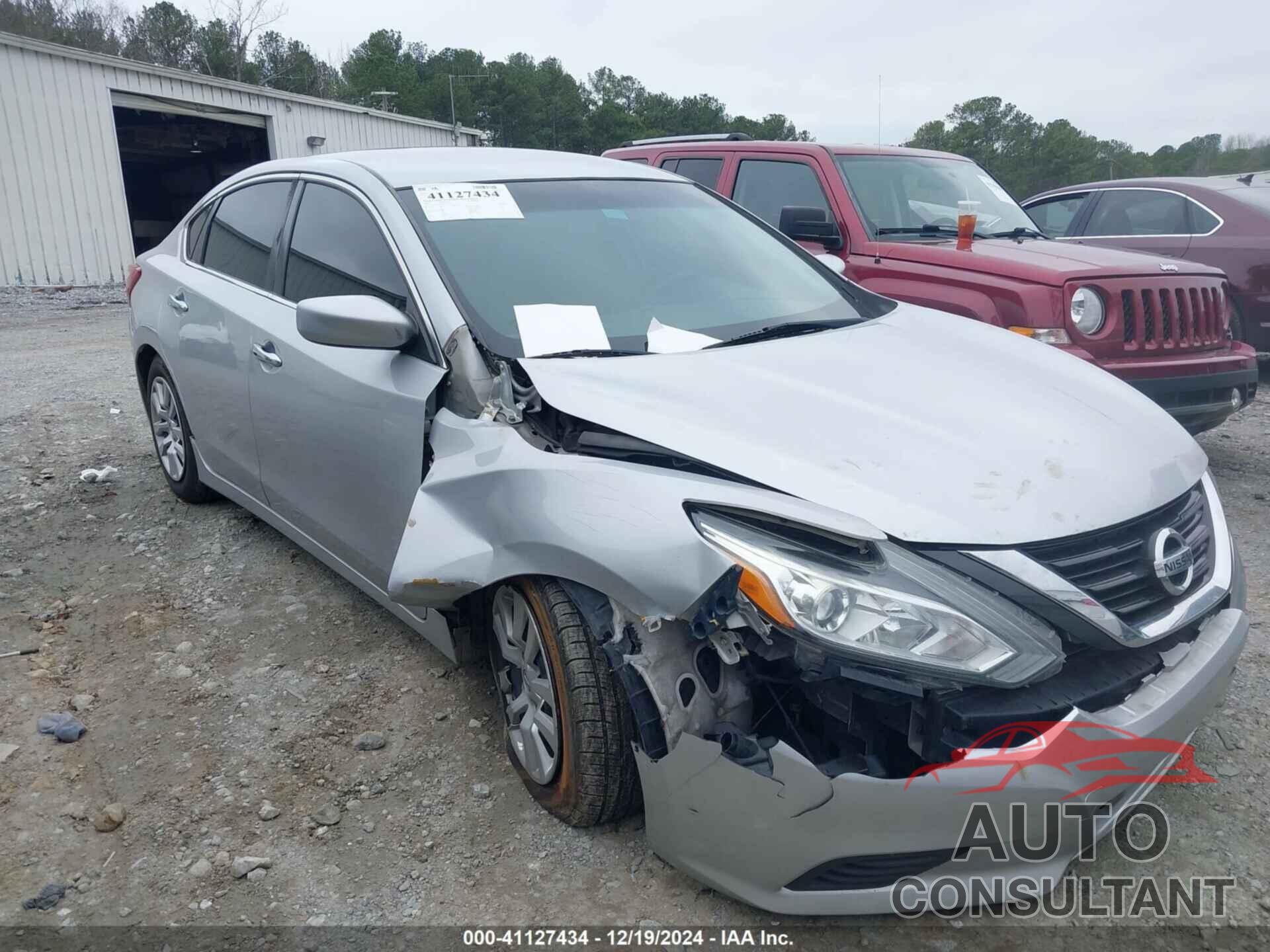 NISSAN ALTIMA 2017 - 1N4AL3AP9HN337795