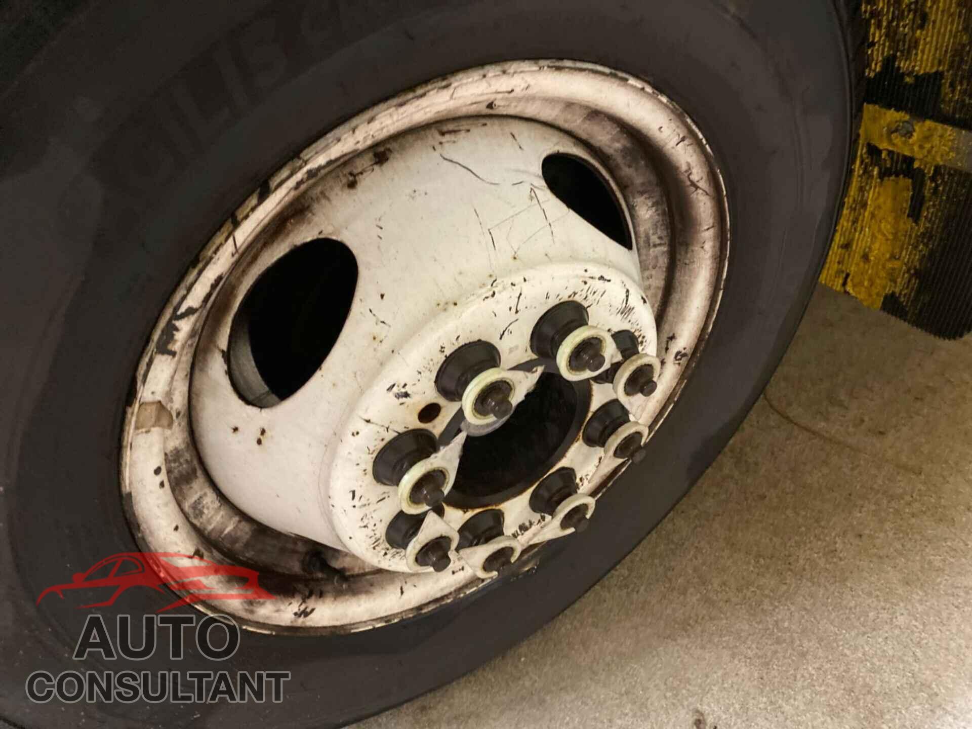 FORD ECONOLINE 2019 - 1FDXE4FS6KDC57736