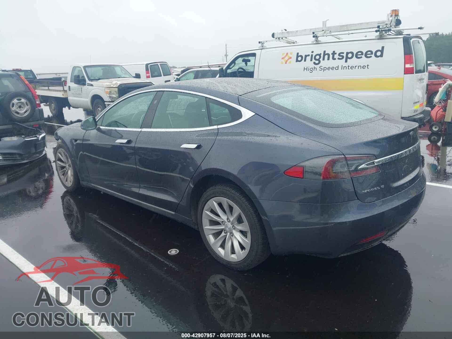 TESLA MODEL S 2017 - 5YJSA1E22HF232022