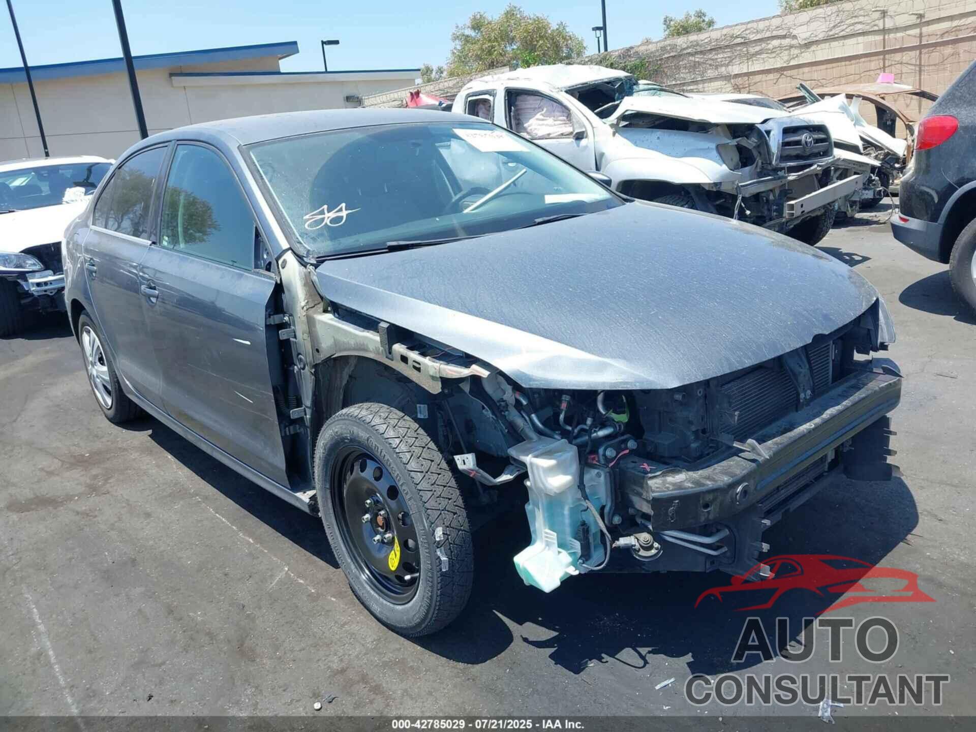 VOLKSWAGEN JETTA 2017 - 3VW167AJXHM346775