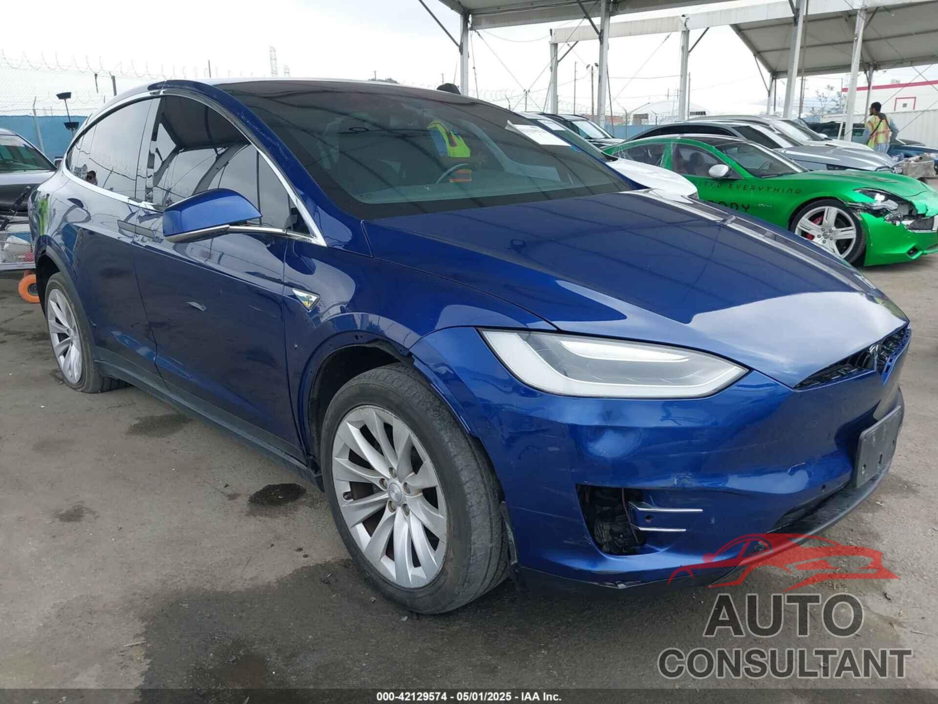 TESLA MODEL X 2016 - 5YJXCBE29GF018794