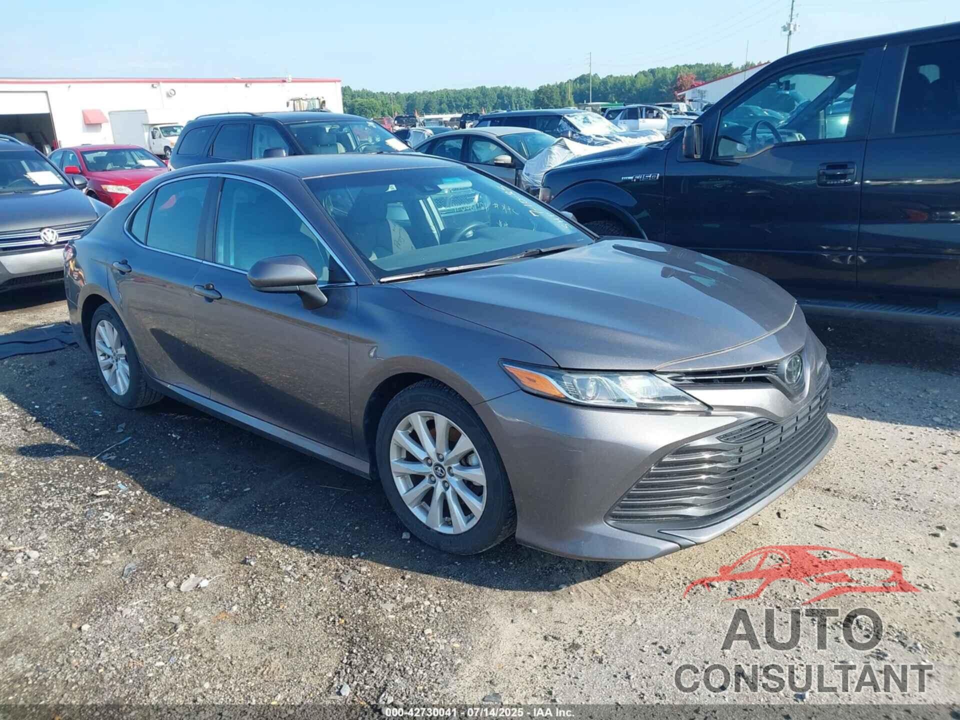 TOYOTA CAMRY 2019 - 4T1B11HK7KU246066
