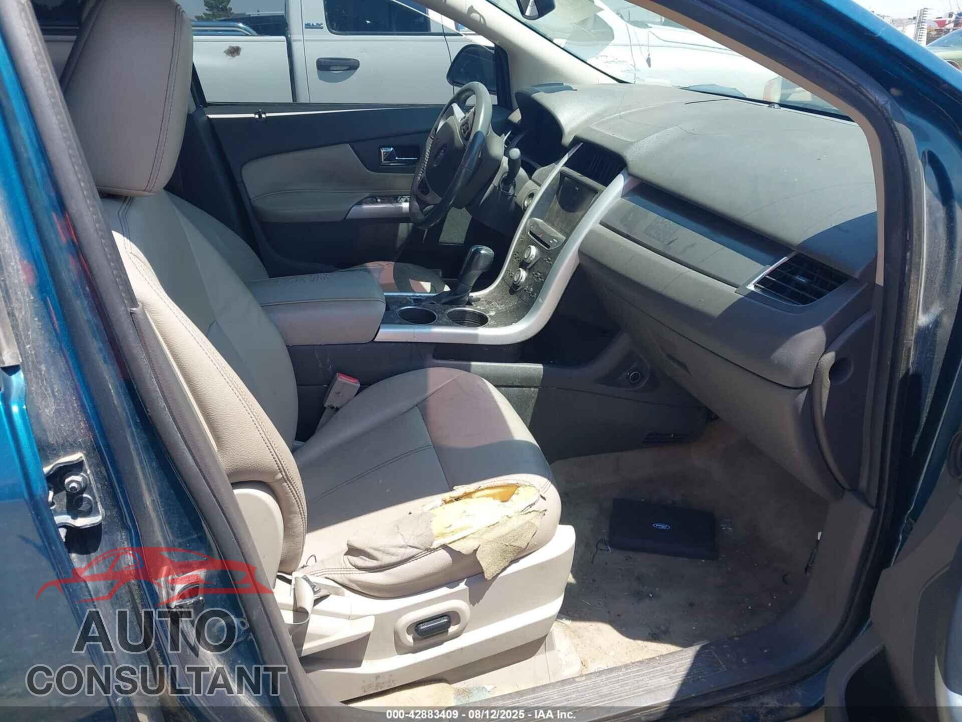 FORD EDGE 2011 - 2FMDK3JC7BBB10823