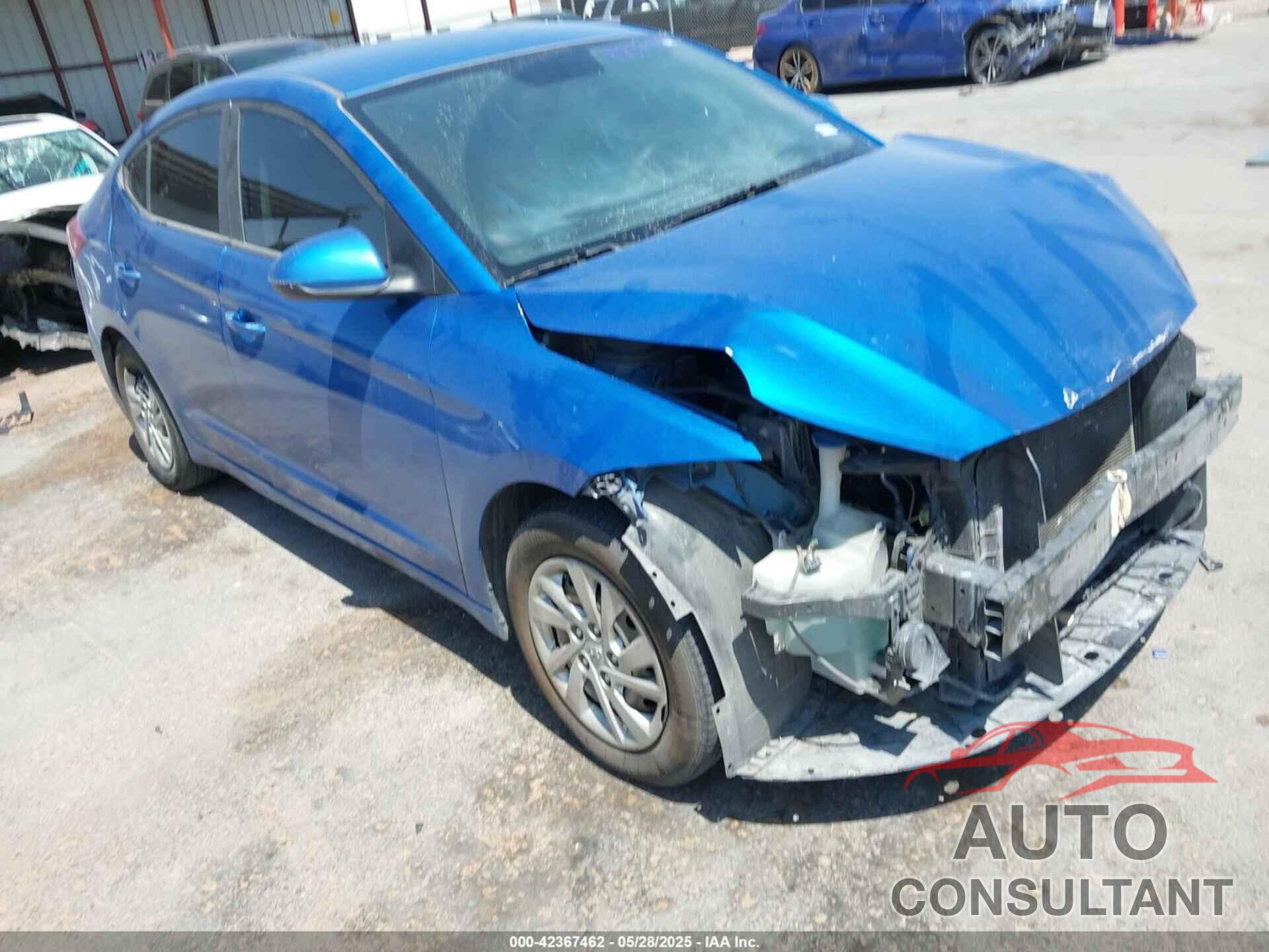 HYUNDAI ELANTRA 2017 - KMHD74LF4HU067110