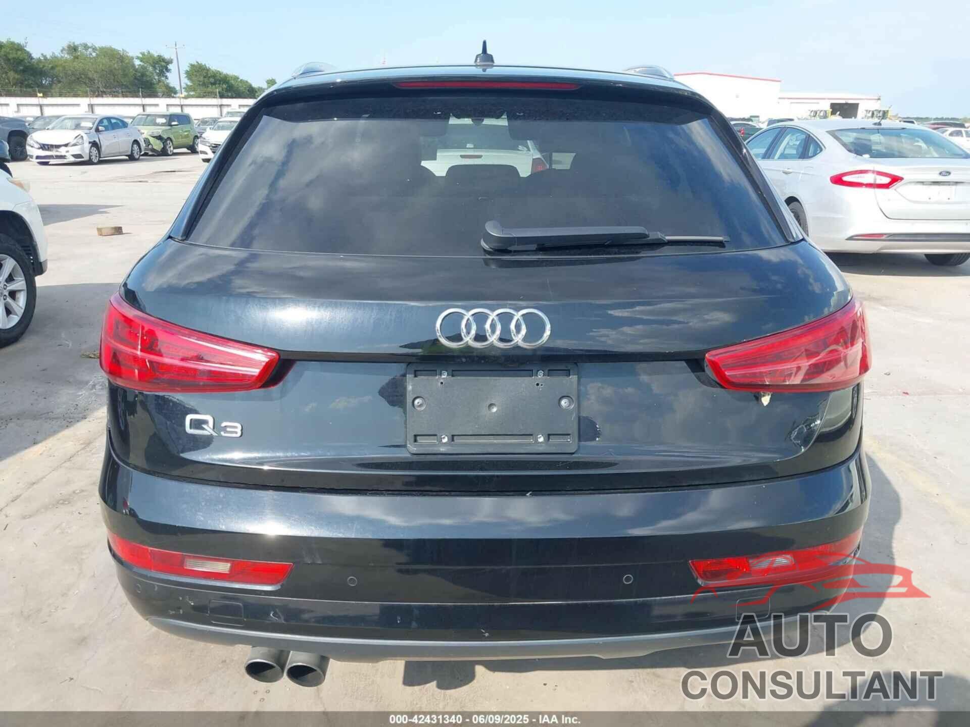 AUDI Q3 2018 - WA1BCCFS7JR027780