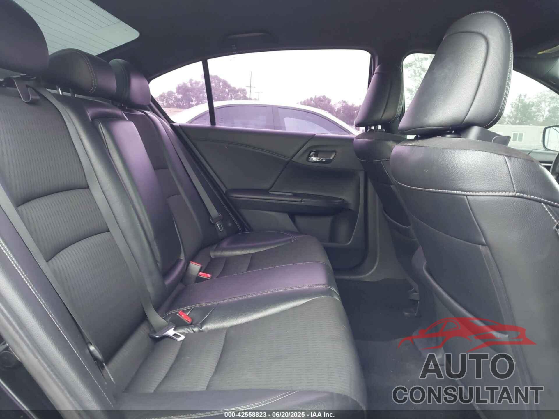 HONDA ACCORD 2016 - 1HGCR2F57GA079125