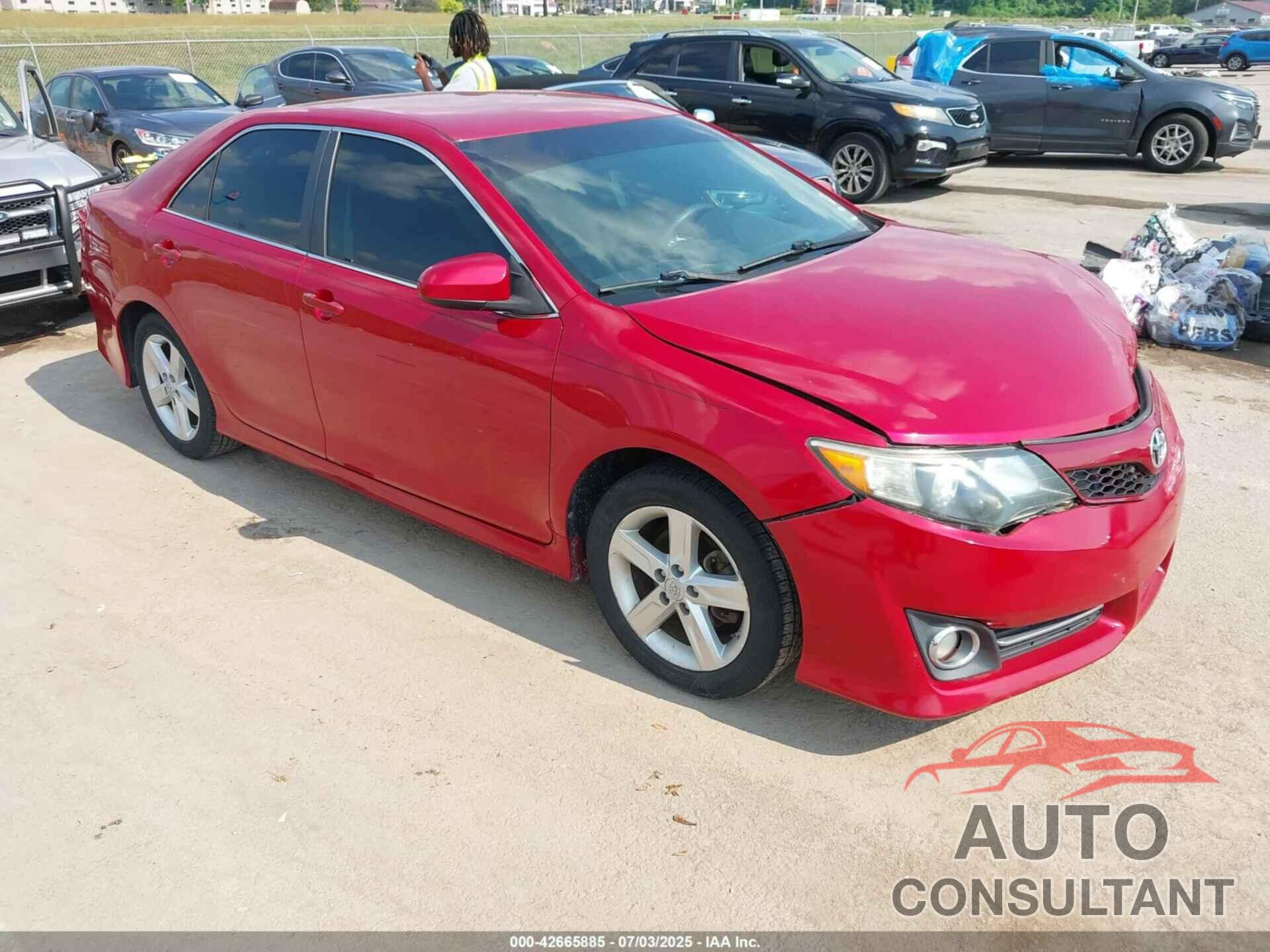 TOYOTA CAMRY 2014 - 4T1BF1FK4EU780604