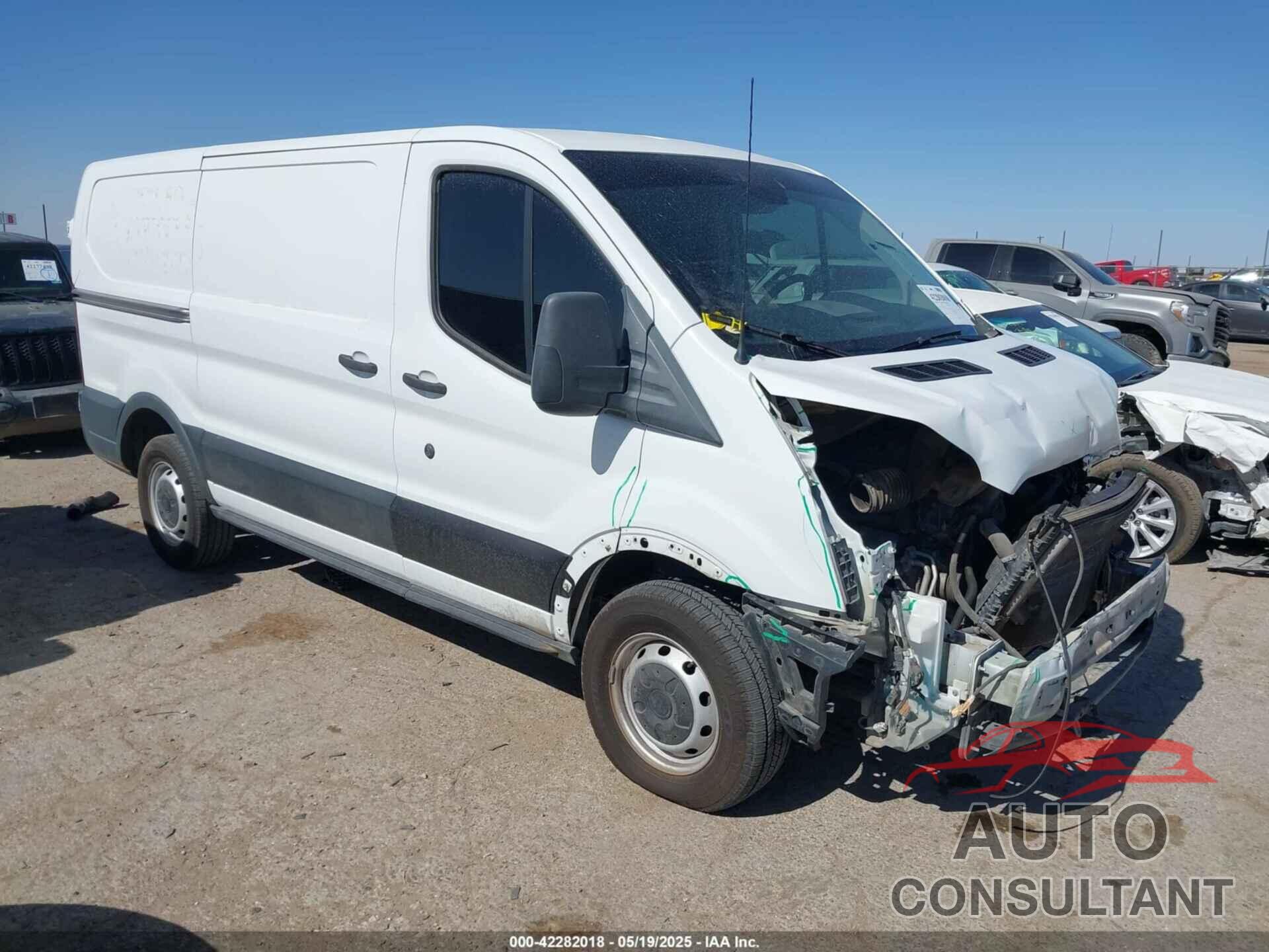 FORD TRANSIT-250 2019 - 1FTYR1YM1KKA15846