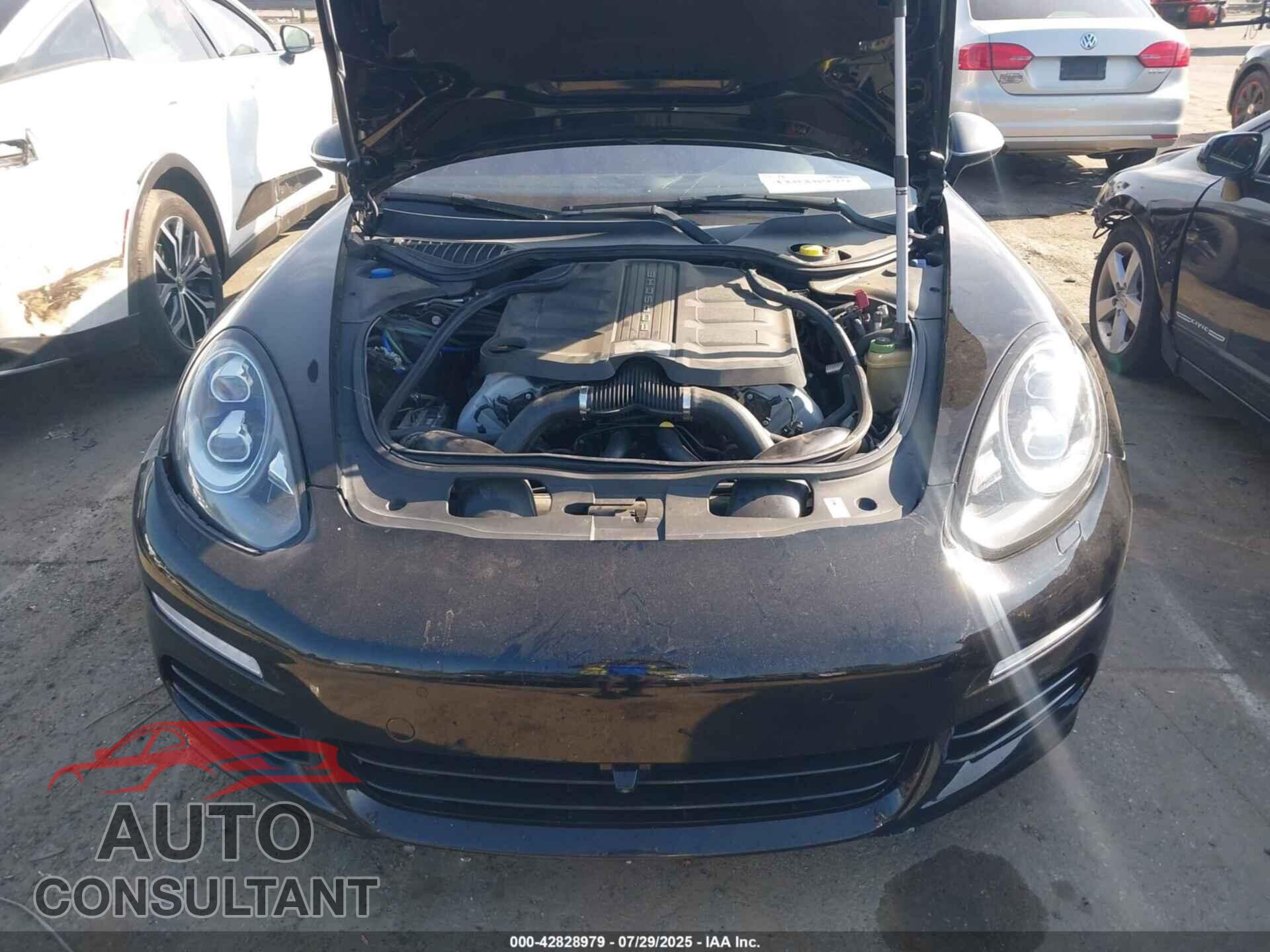 PORSCHE PANAMERA 2014 - WP0AB2A76EL055211