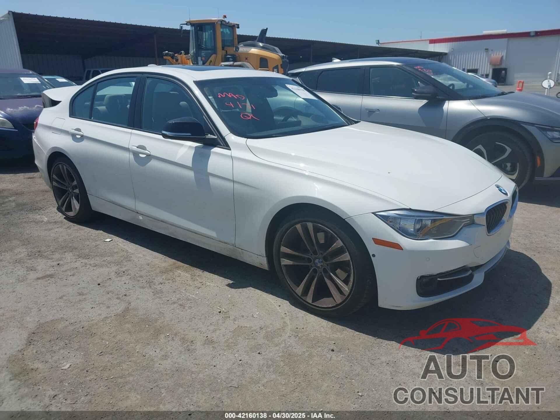 BMW 328I 2013 - WBA3C1G51DNR44343