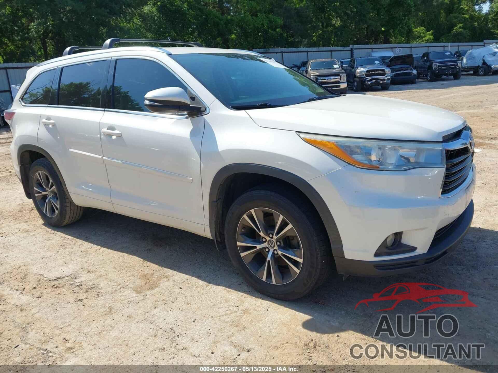 TOYOTA HIGHLANDER 2016 - 5TDKKRFH7GS144768