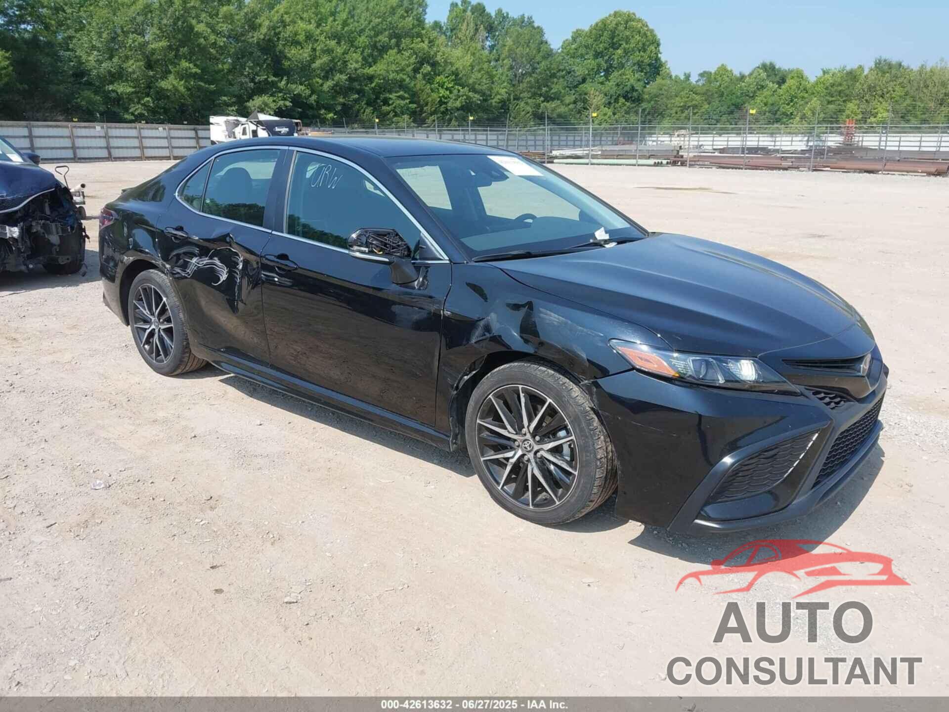 TOYOTA CAMRY 2024 - 4T1G11AK8RU902981