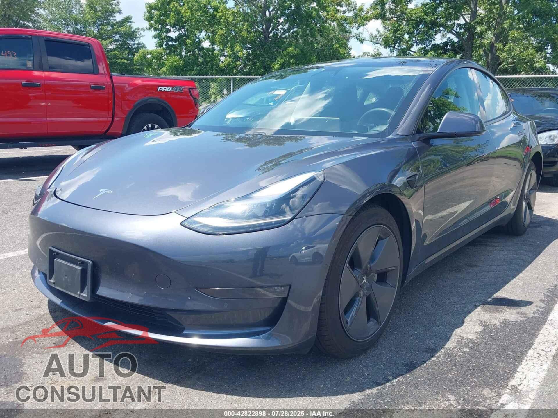 TESLA MODEL 3 2021 - 5YJ3E1EB2MF988355