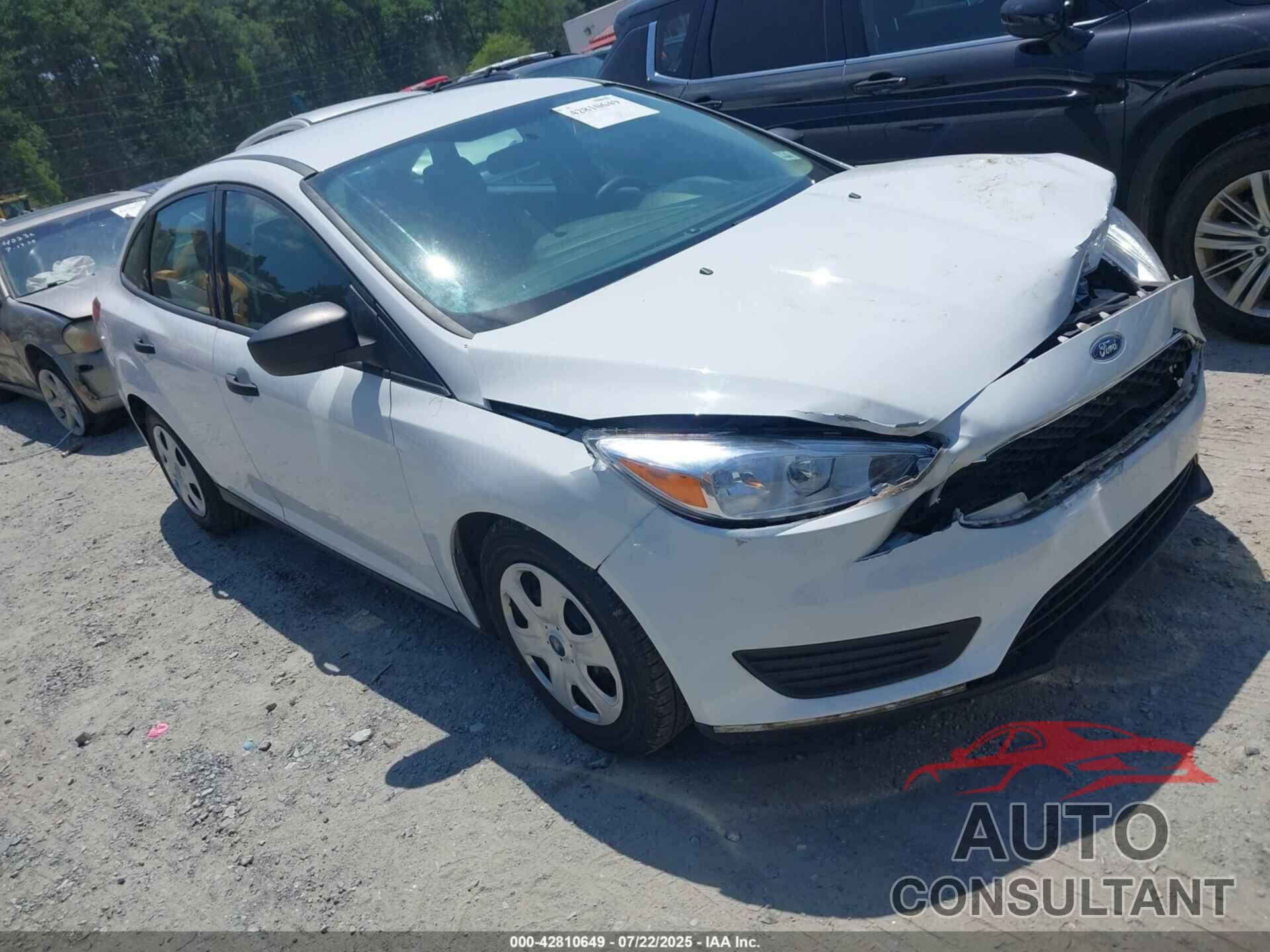 FORD FOCUS 2018 - 1FADP3E29JL307651