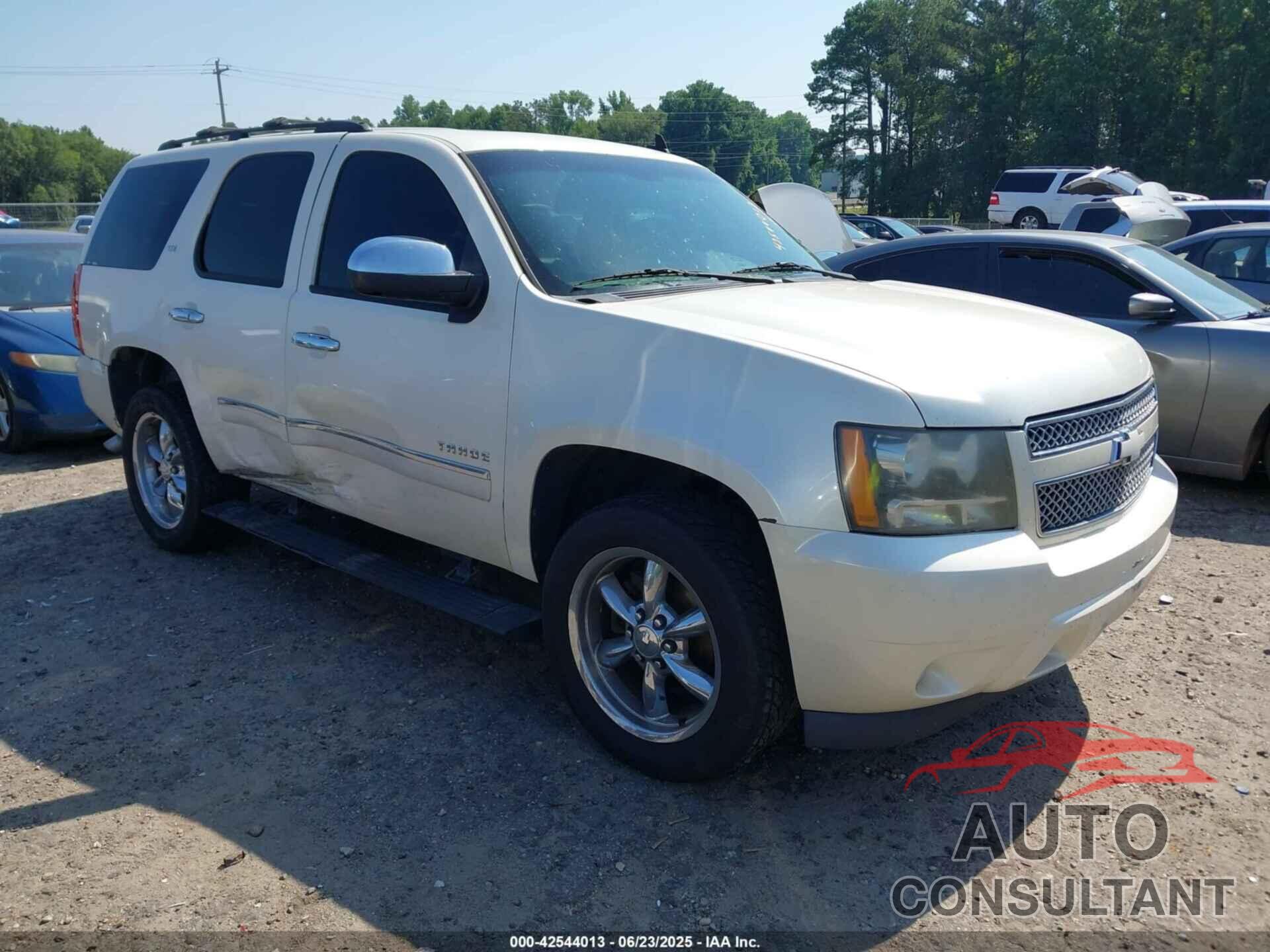 CHEVROLET TAHOE 2010 - 1GNUKCE06AR125966