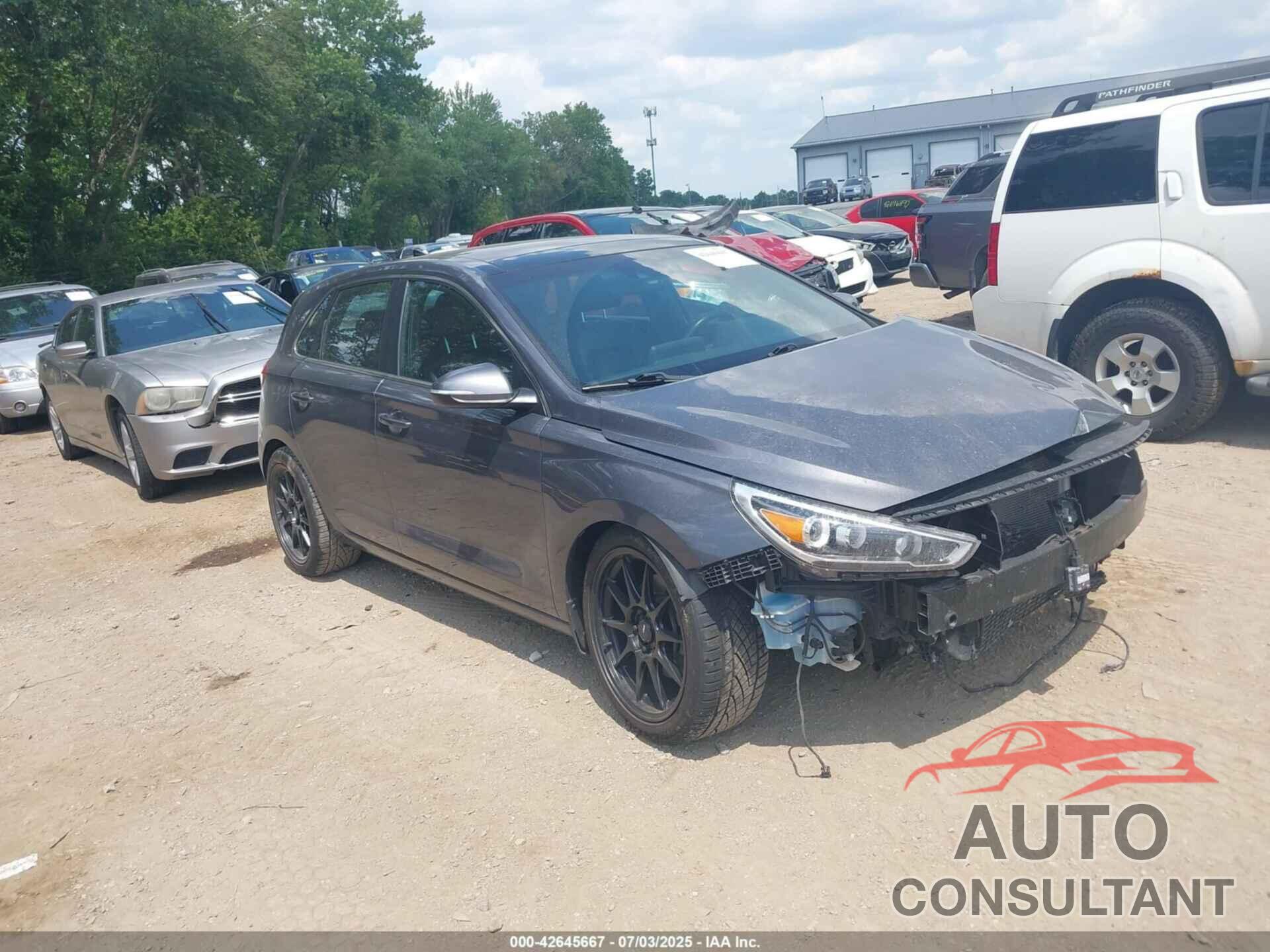 HYUNDAI ELANTRA GT 2018 - KMHH55LC0JU020830