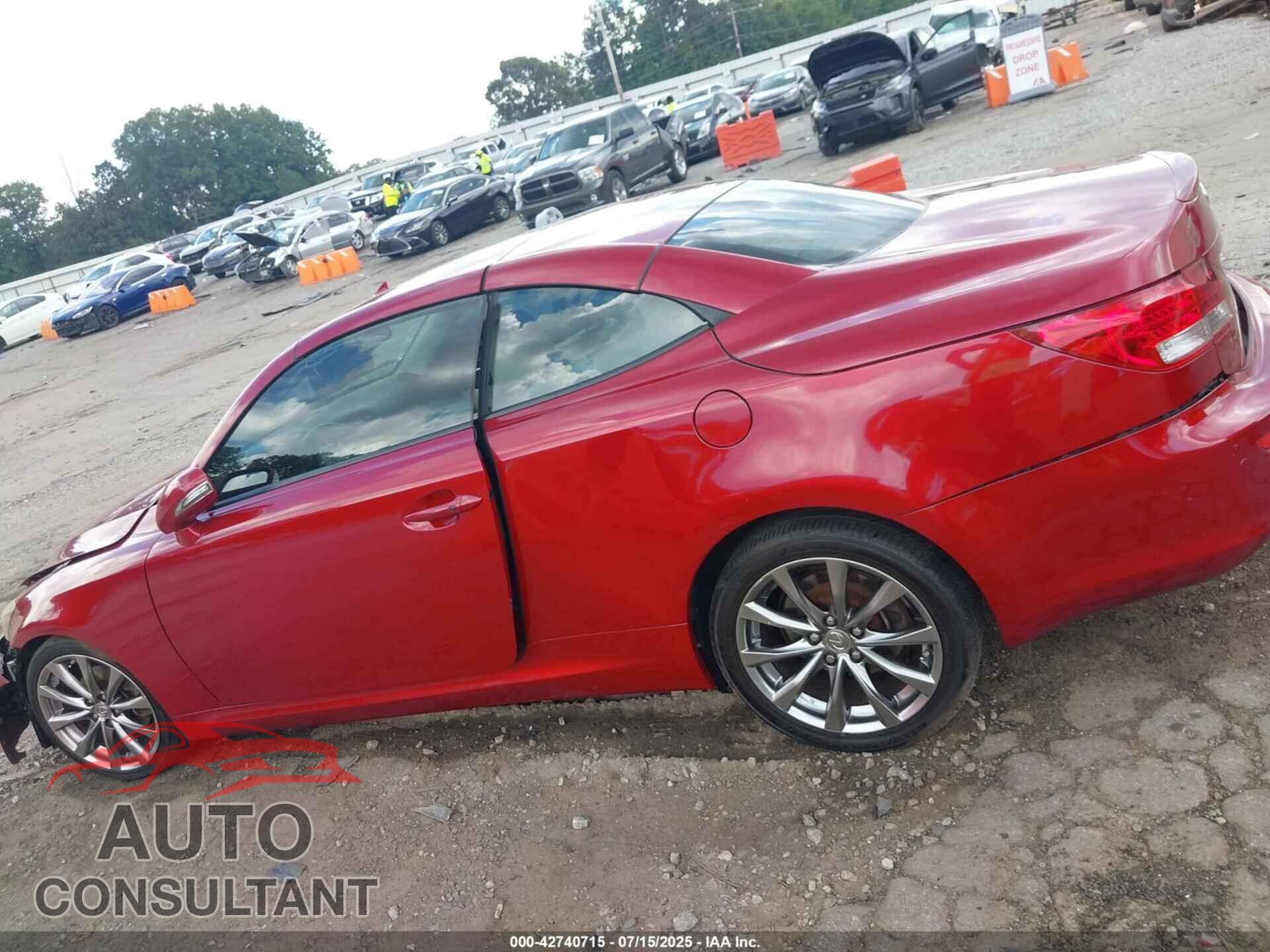 LEXUS IS 250C 2014 - JTHFF2C24E2530161