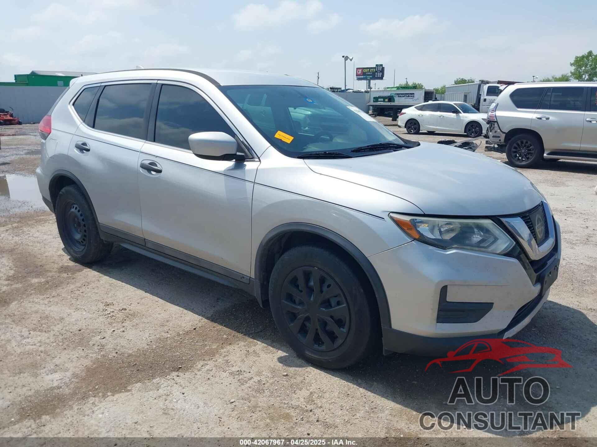 NISSAN ROGUE 2017 - 5N1AT2MT7HC863041