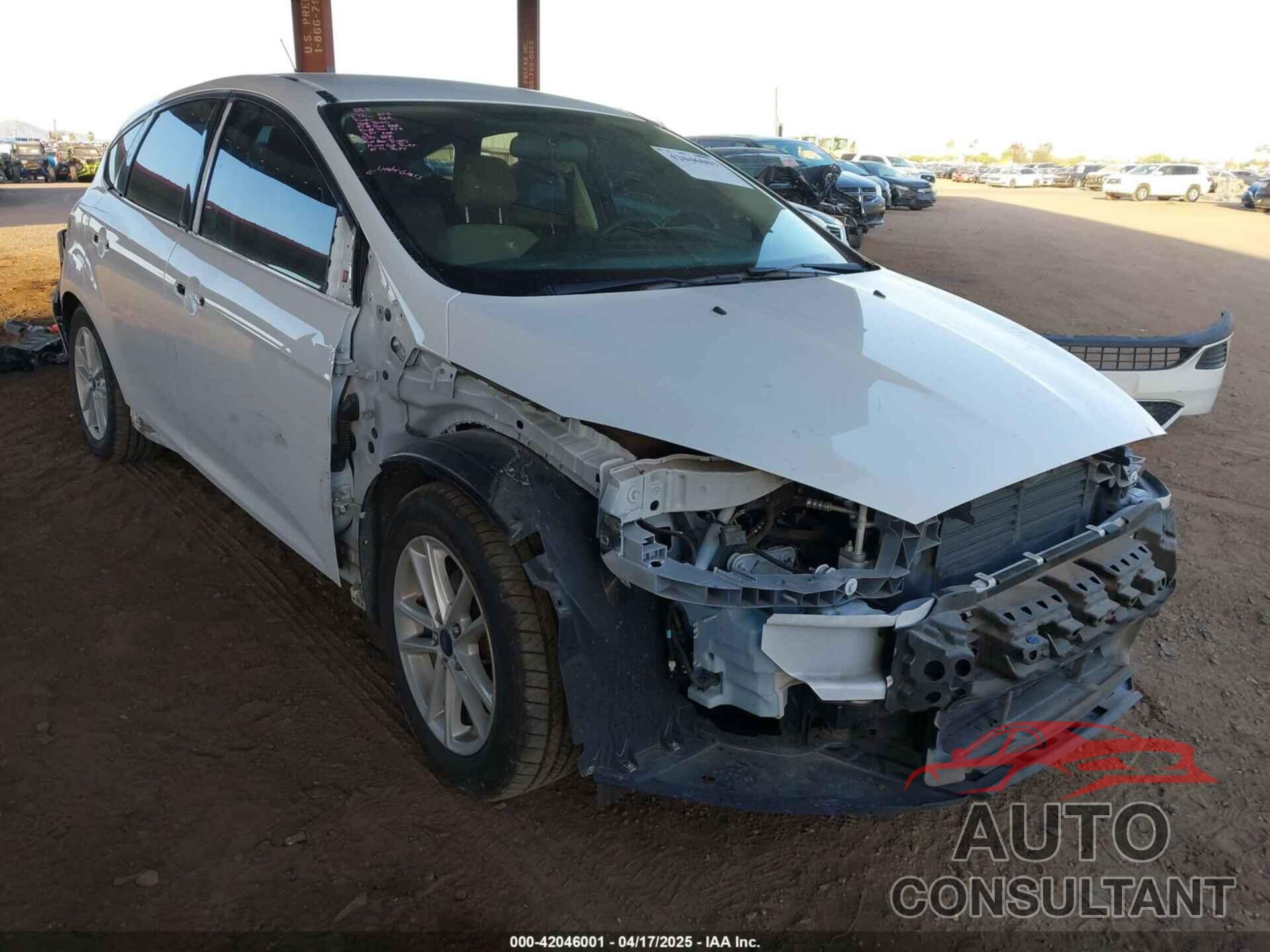 FORD FOCUS 2018 - 1FADP3K21JL217530