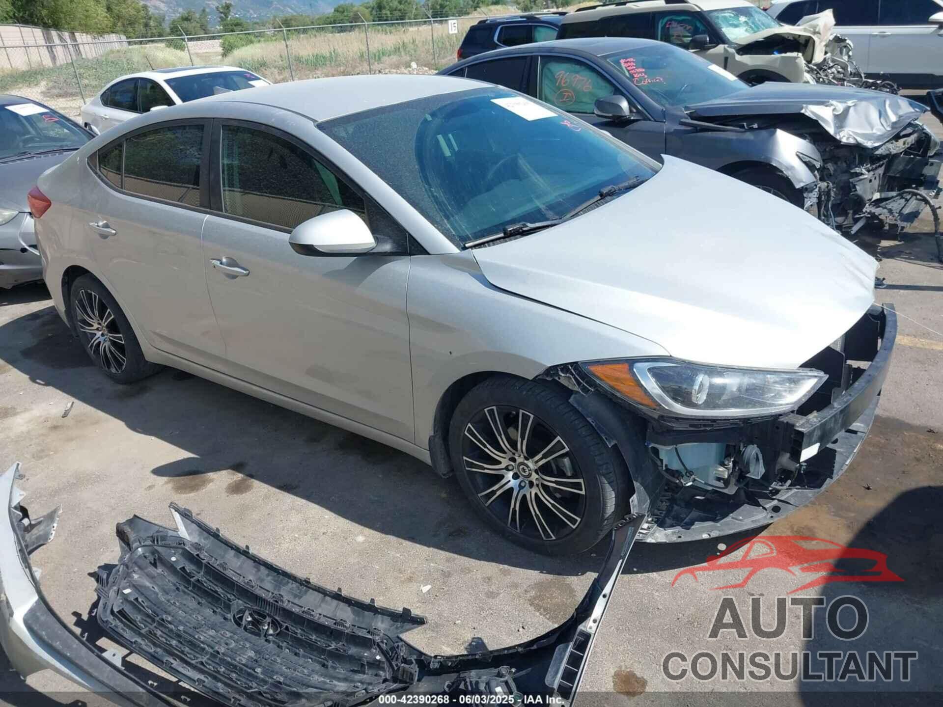 HYUNDAI ELANTRA 2018 - 5NPD94LAXJH308963