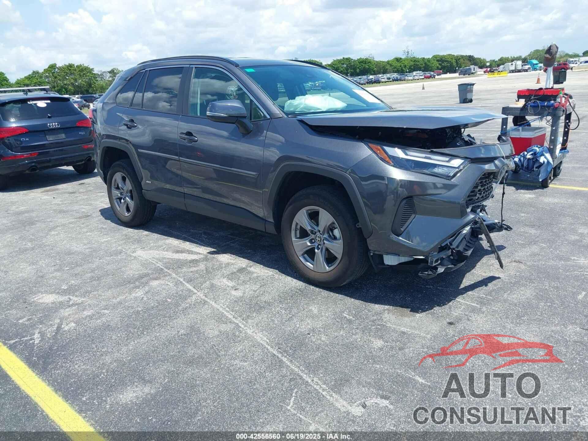 TOYOTA RAV4 HYBRID 2024 - 4T3MWRFV2RU158369