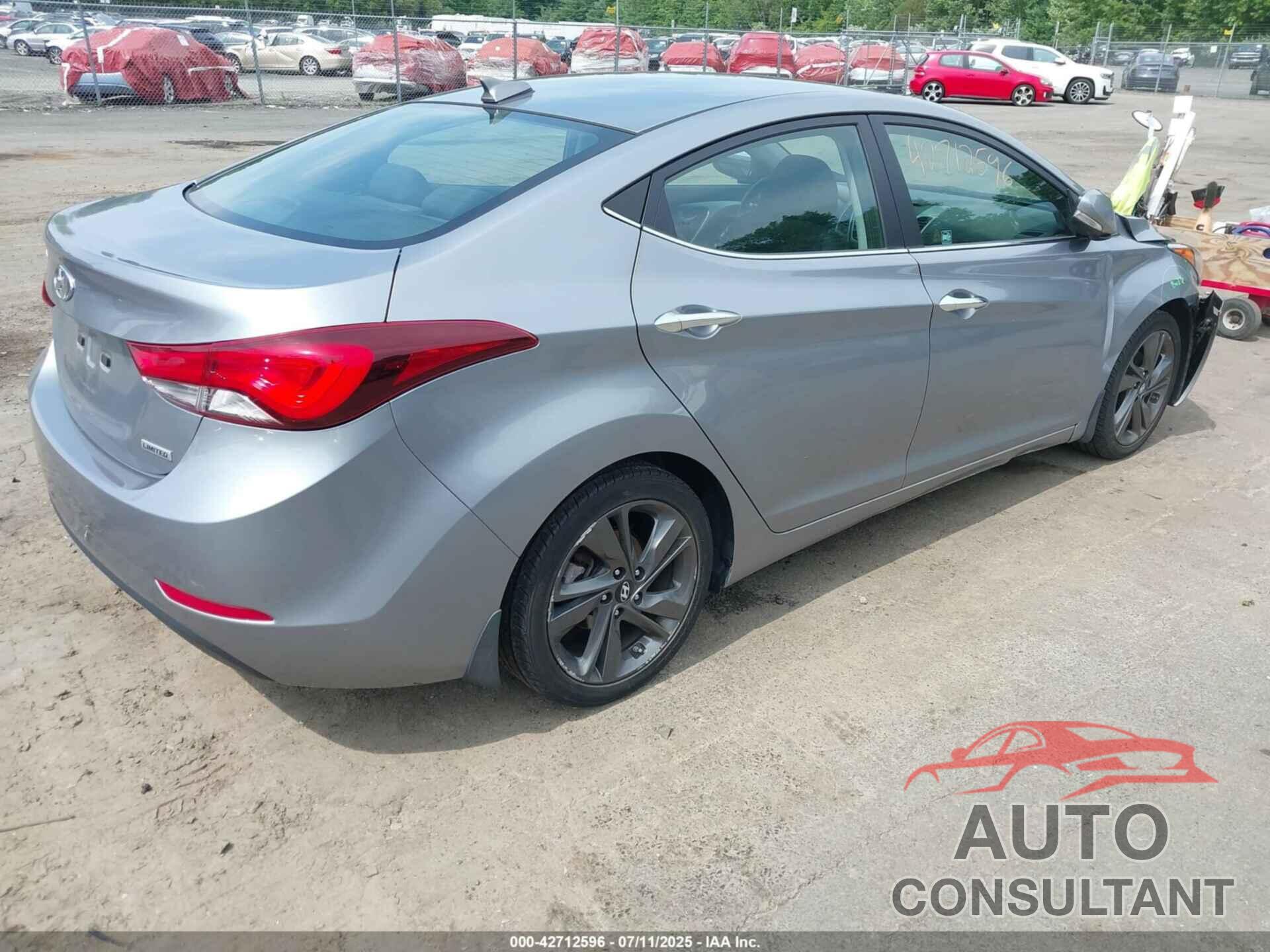 HYUNDAI ELANTRA 2015 - KMHDH4AE0FU301456