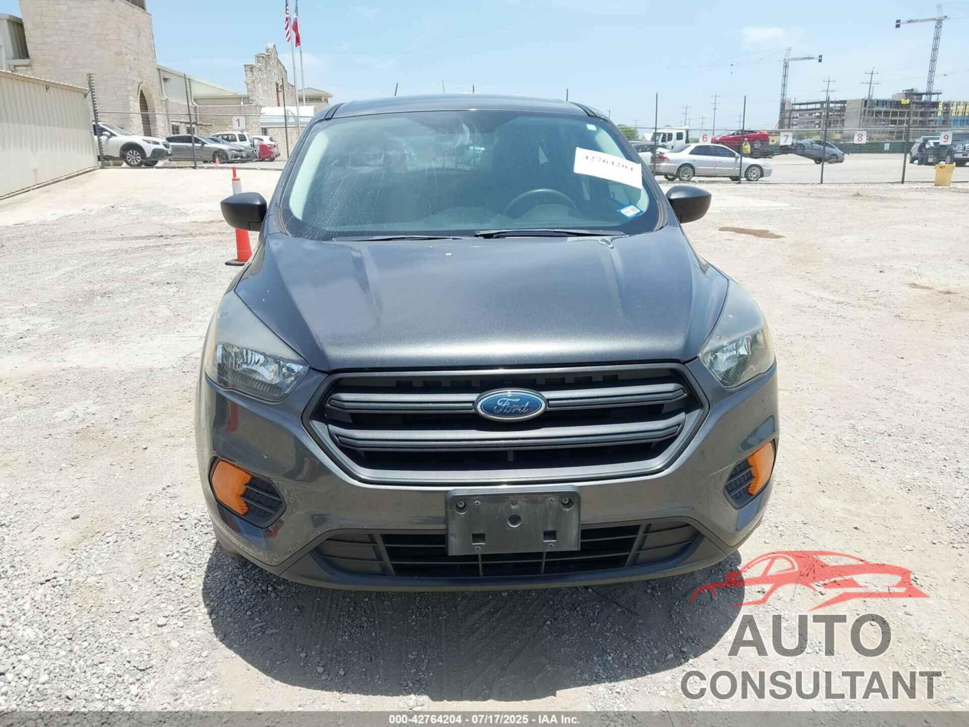 FORD ESCAPE 2018 - 1FMCU0F77JUC69933