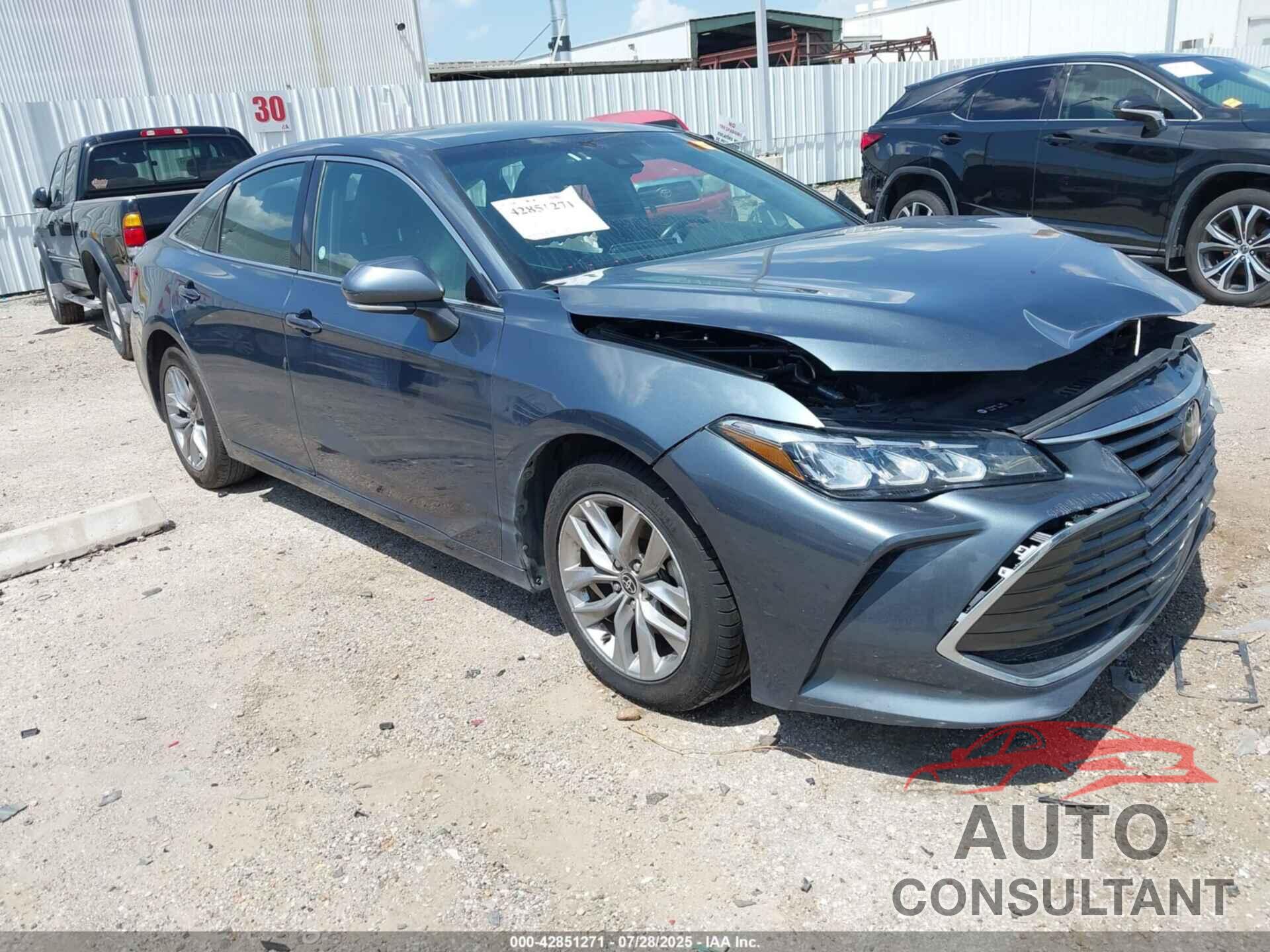TOYOTA AVALON 2022 - 4T1JZ1FB6NU076083