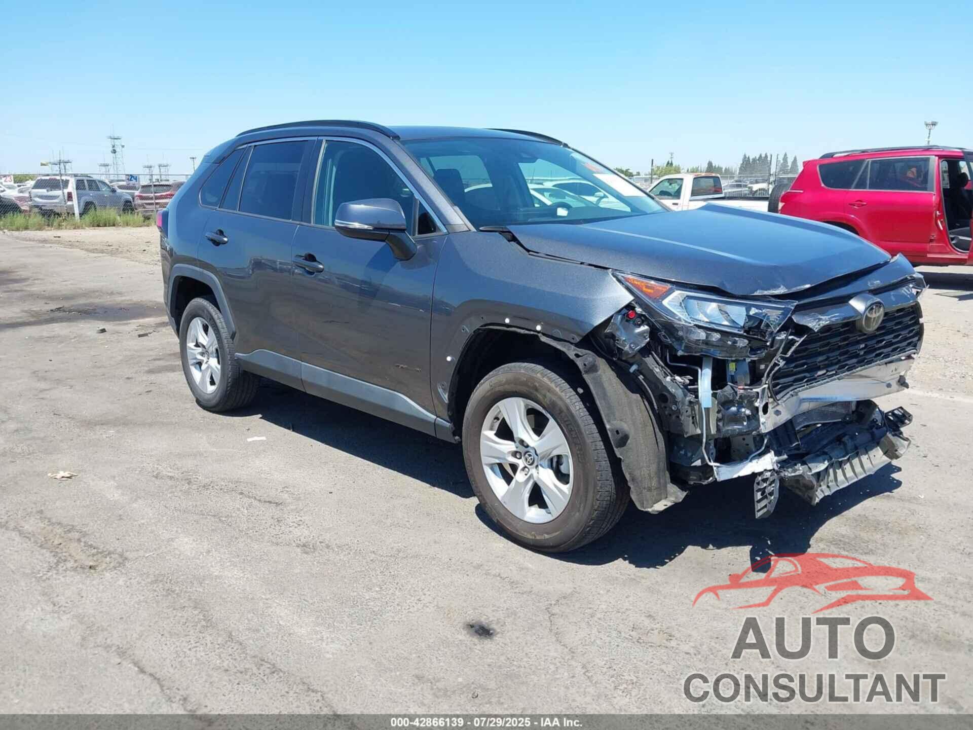 TOYOTA RAV4 2021 - 2T3W1RFV6MC132777