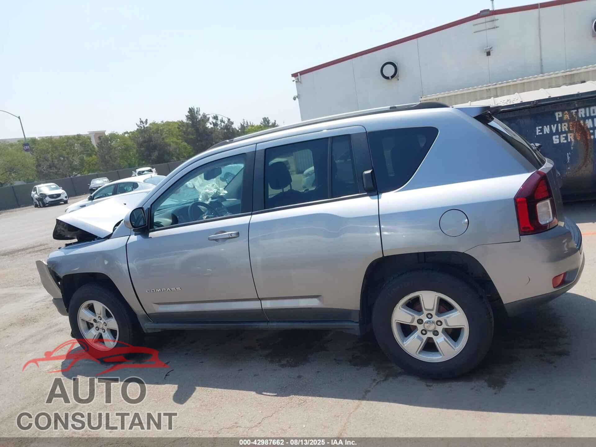 JEEP COMPASS 2017 - 1C4NJCEB5HD182409