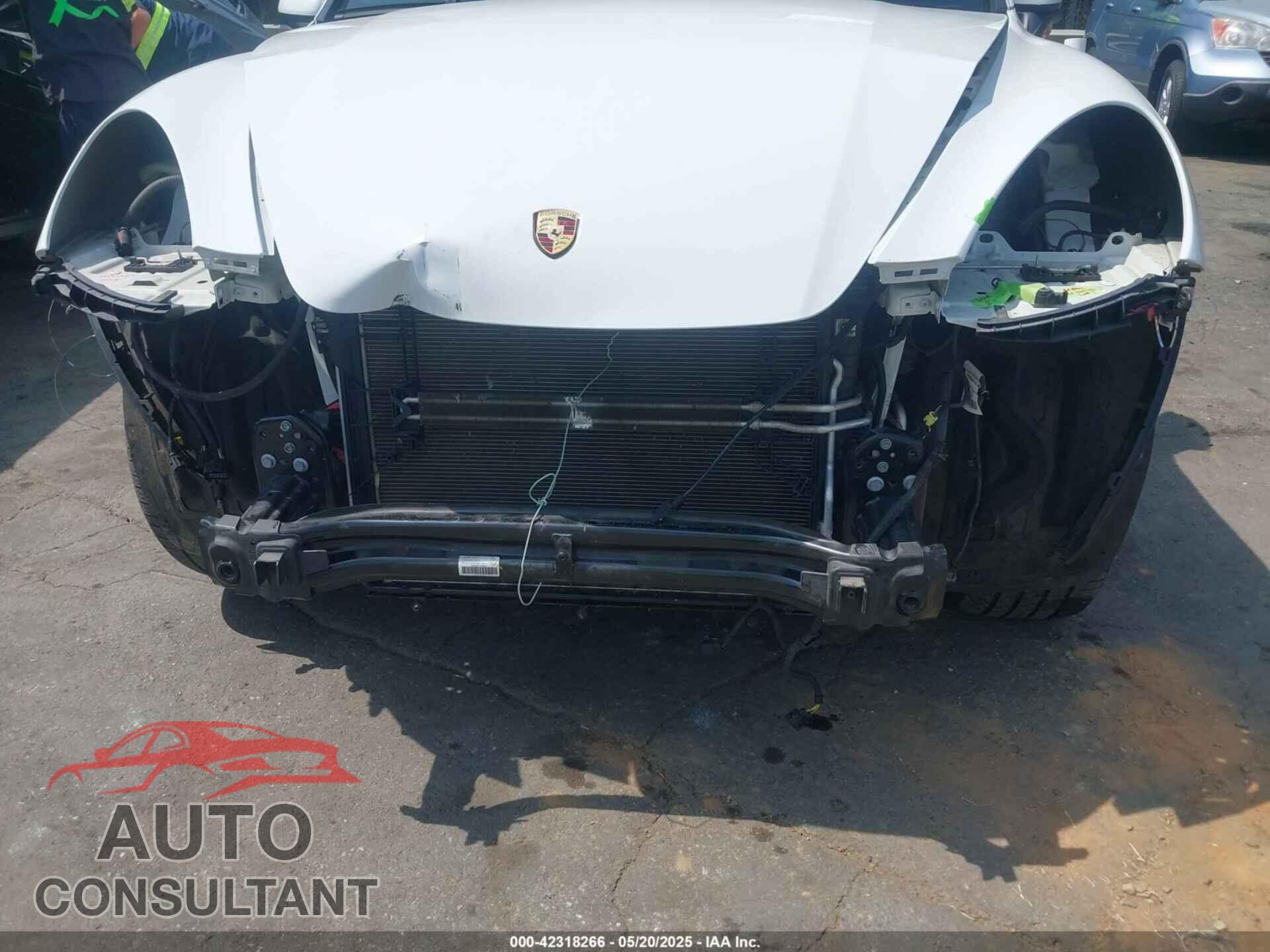 PORSCHE CAYENNE 2013 - WP1AB2A20DLA86634