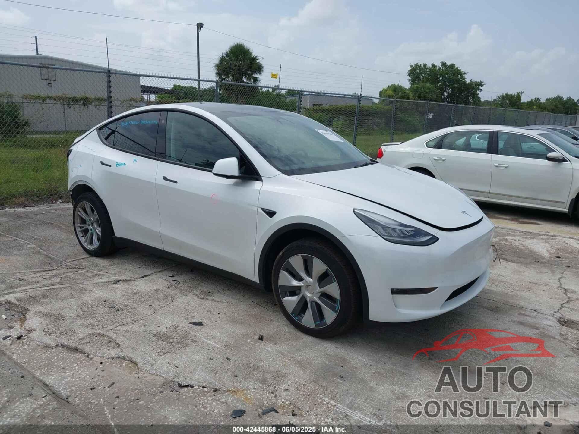 TESLA MODEL Y 2023 - 7SAYGDEE0PA065534