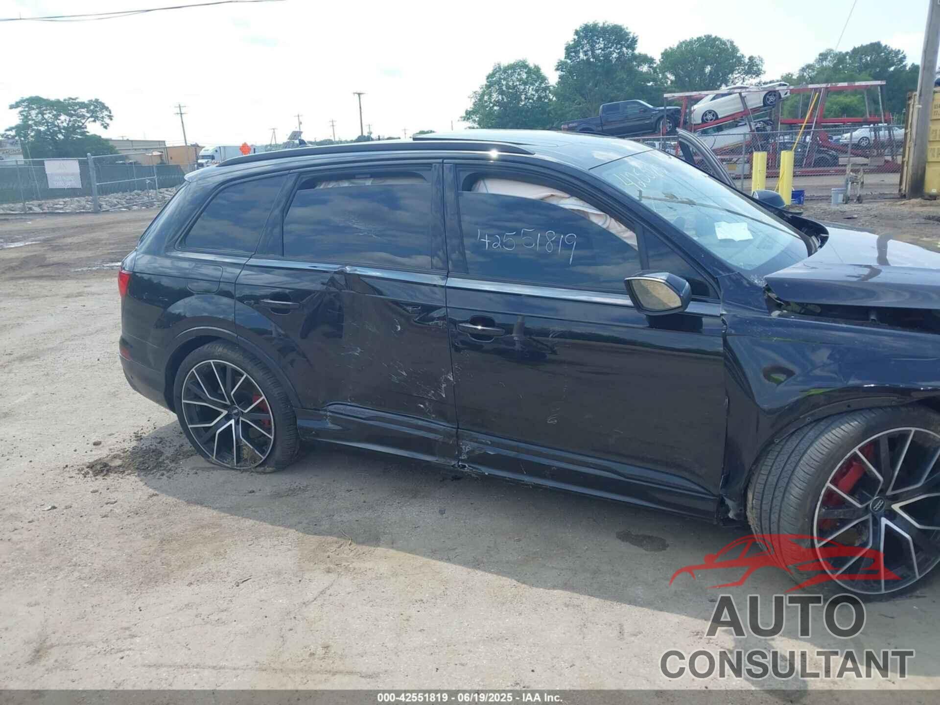 AUDI Q7 2020 - WA1VXAF73LD004076