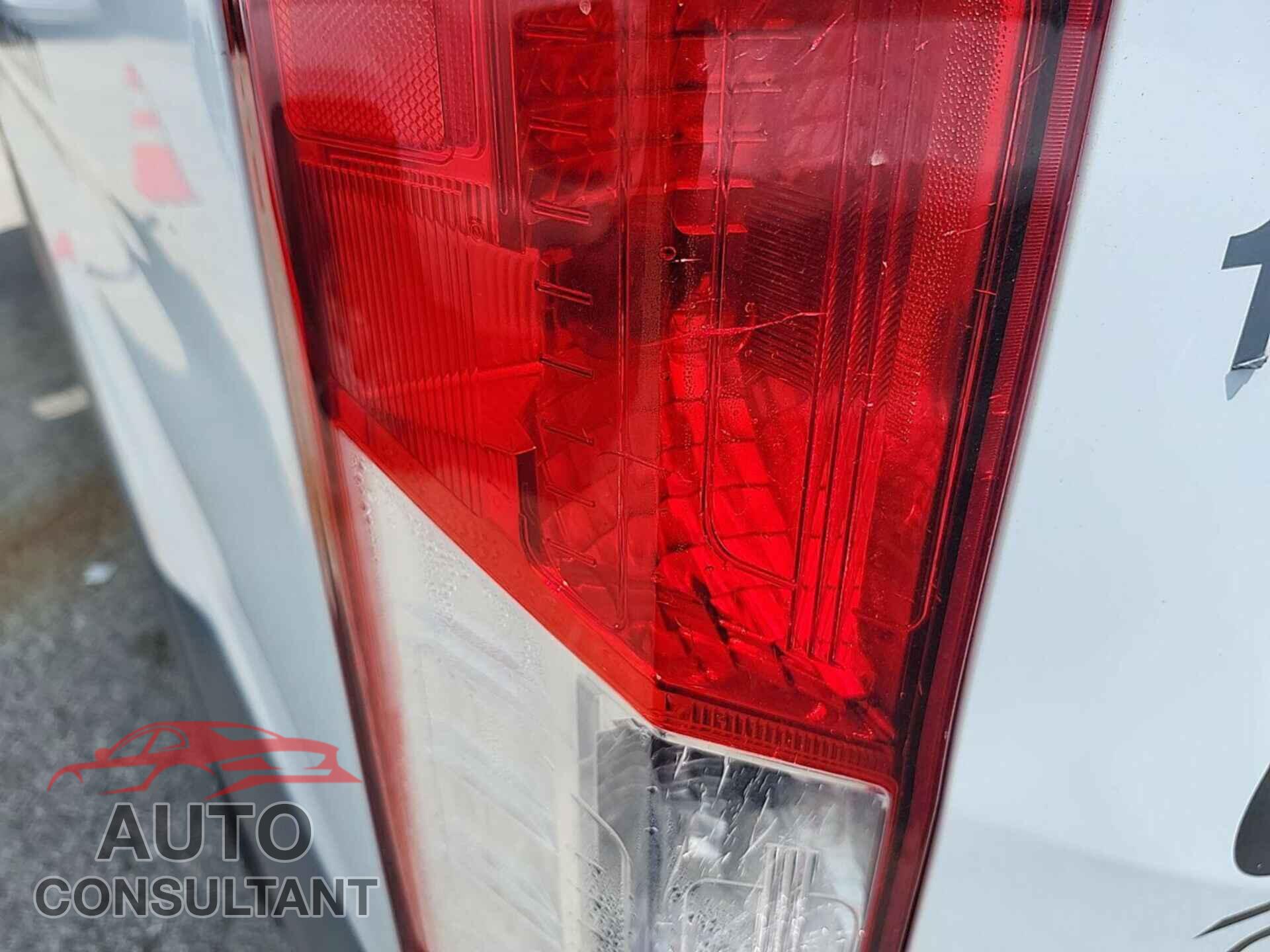 FORD TRANSIT 2015 - 1FTNE1YM9FKB30005