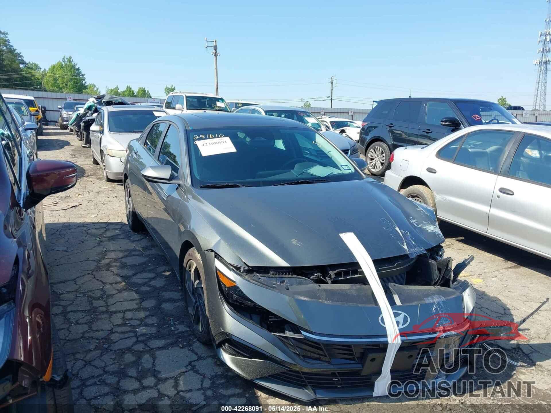 HYUNDAI ELANTRA 2024 - KMHLS4DG8RU837425