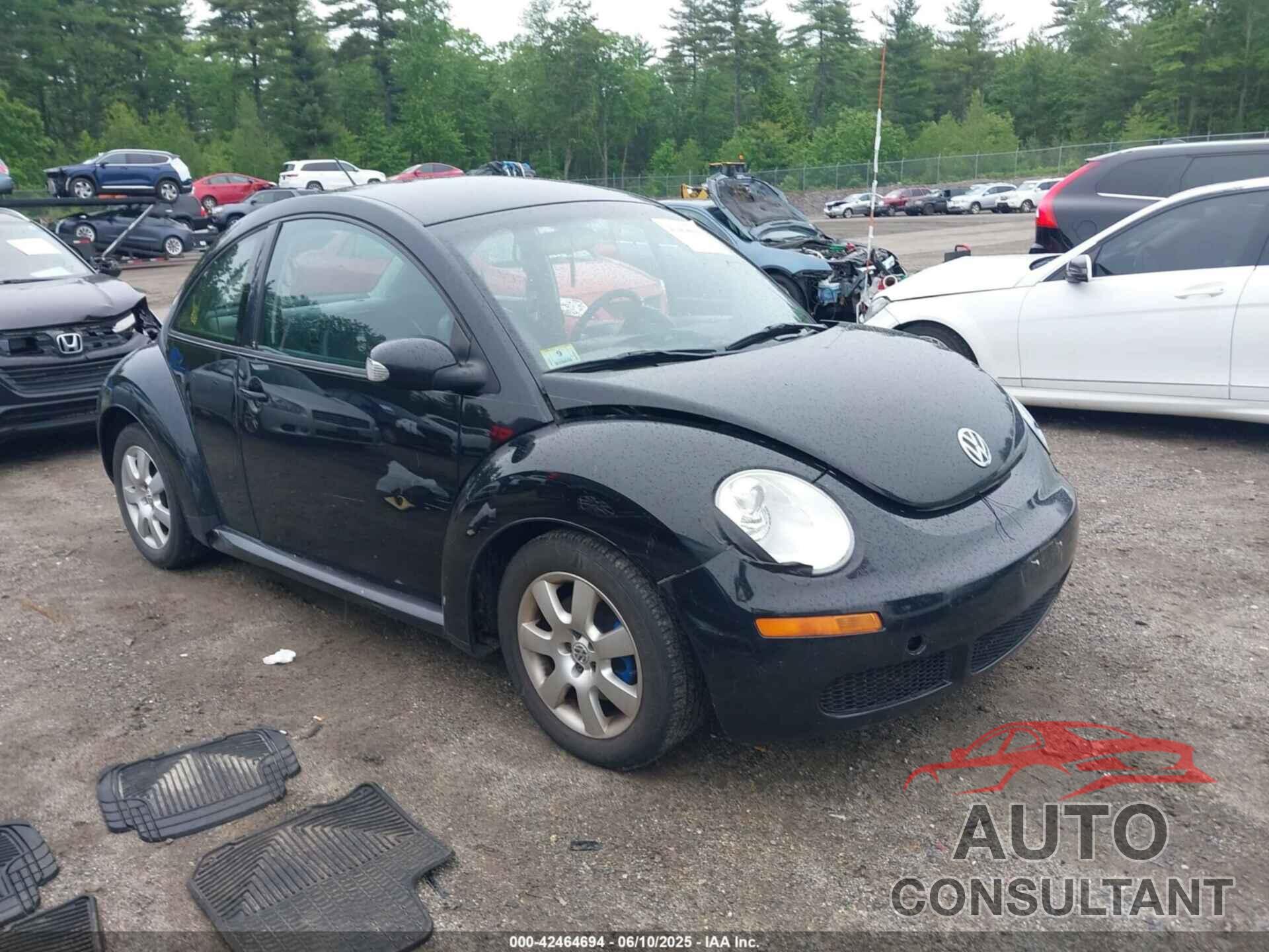 VOLKSWAGEN NEW BEETLE 2010 - 3VWPG3AG2AM016977