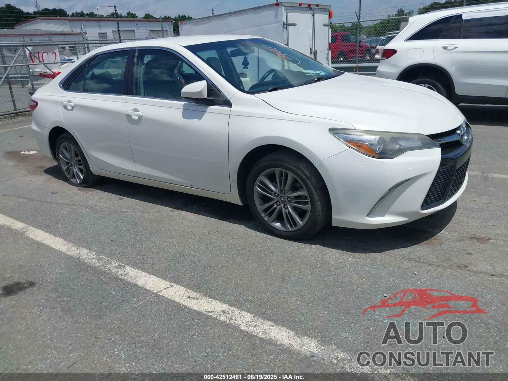 TOYOTA CAMRY 2015 - 4T1BF1FK6FU073621