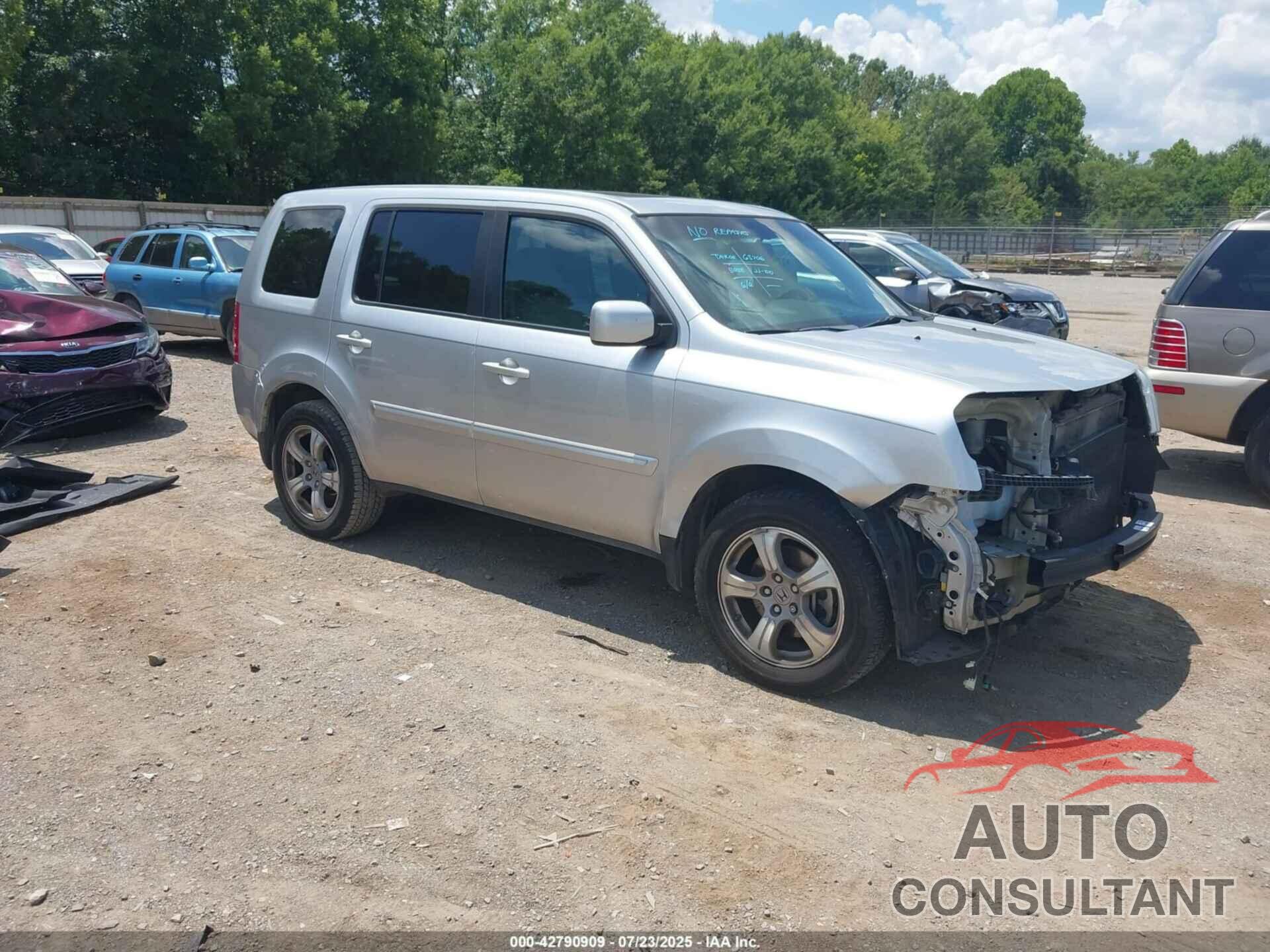 HONDA PILOT 2013 - 5FNYF3H51DB007310