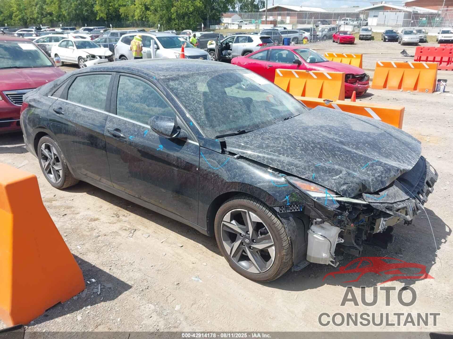HYUNDAI ELANTRA 2022 - 5NPLP4AG9NH073468