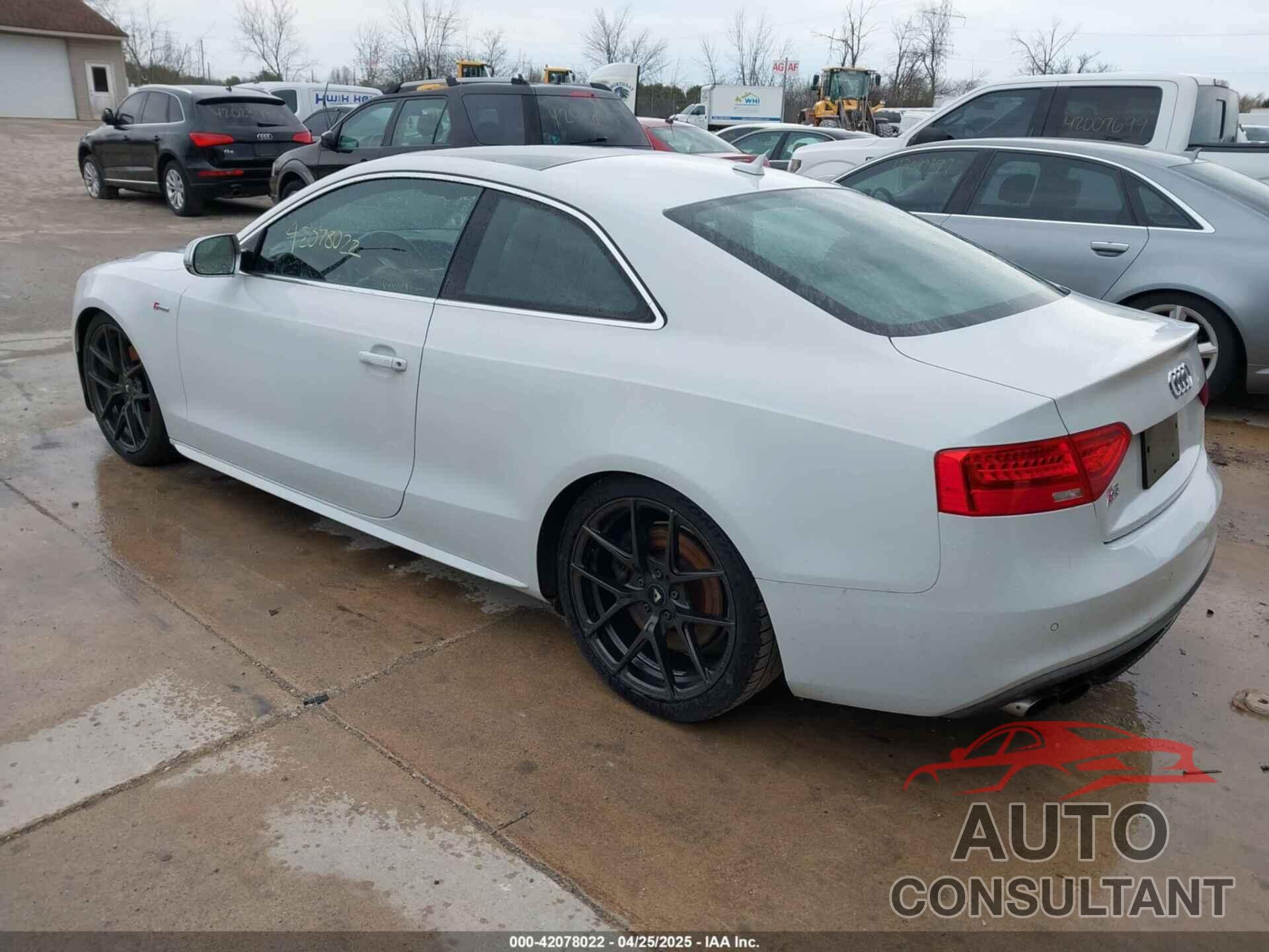 AUDI S5 2013 - WAUVGAFR0DA036314