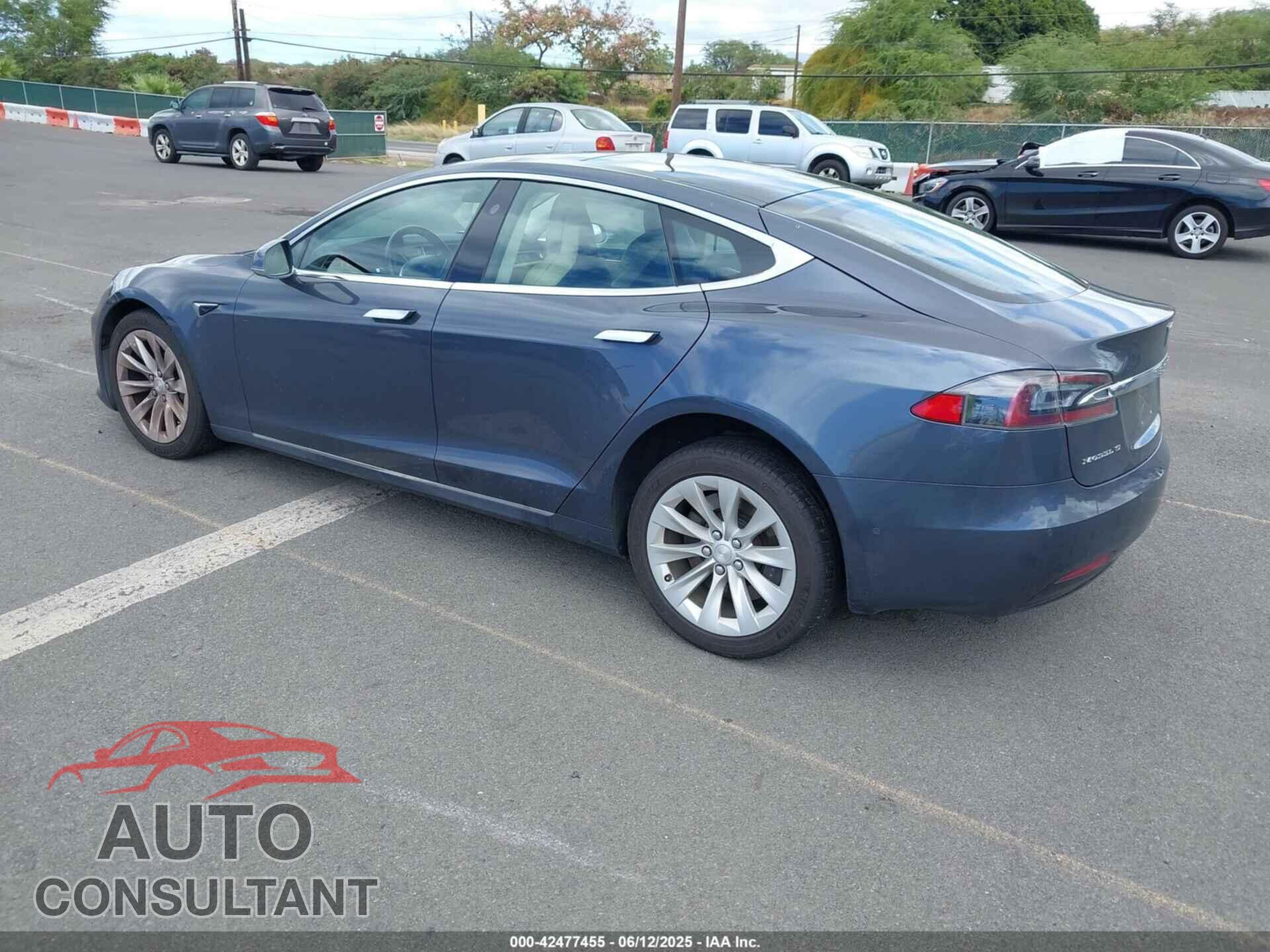 TESLA MODEL S 2017 - 5YJSA1E2XHF190425