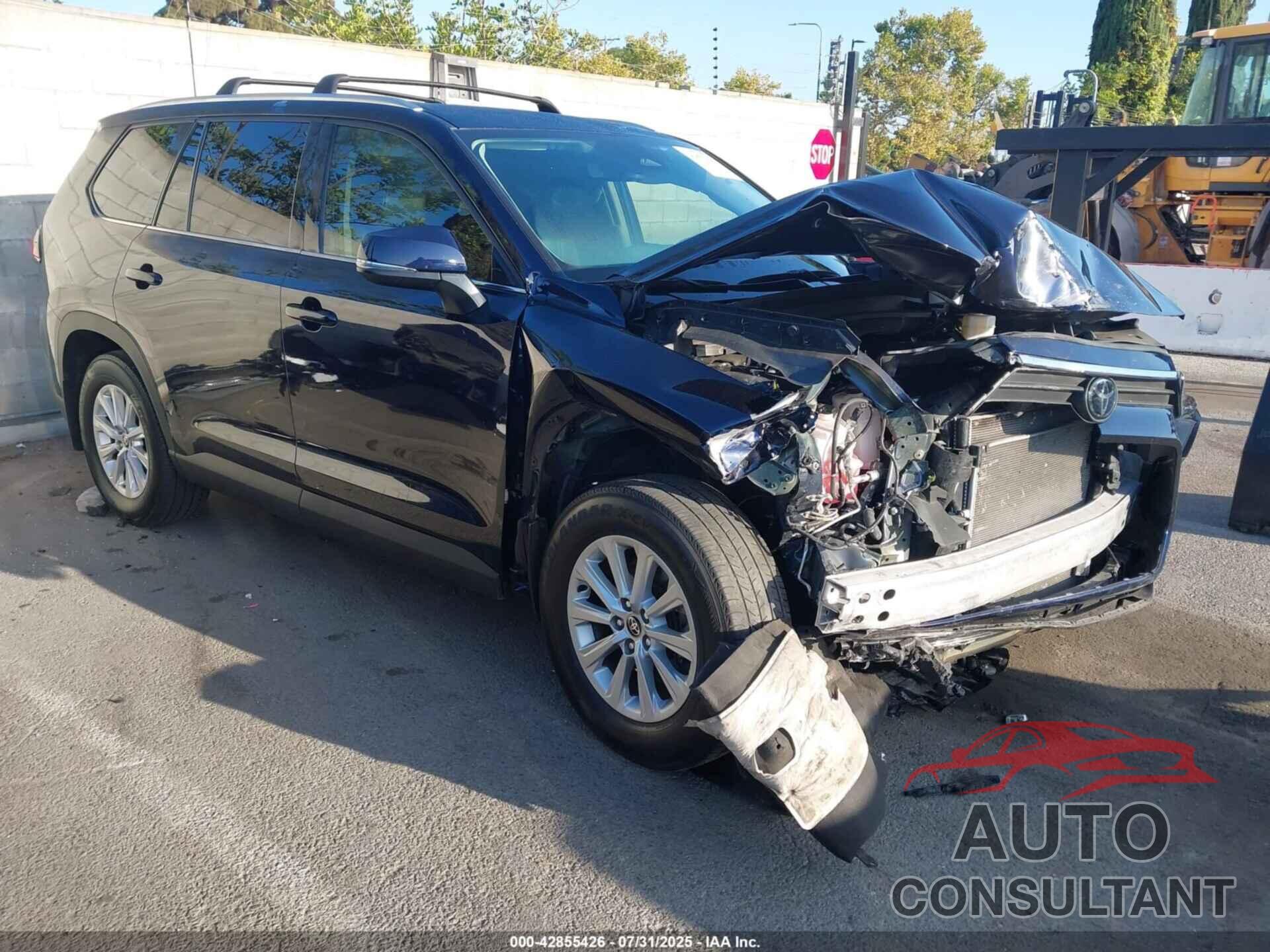 TOYOTA GRAND HIGHLANDER 2024 - 5TDAAAA59RS017407