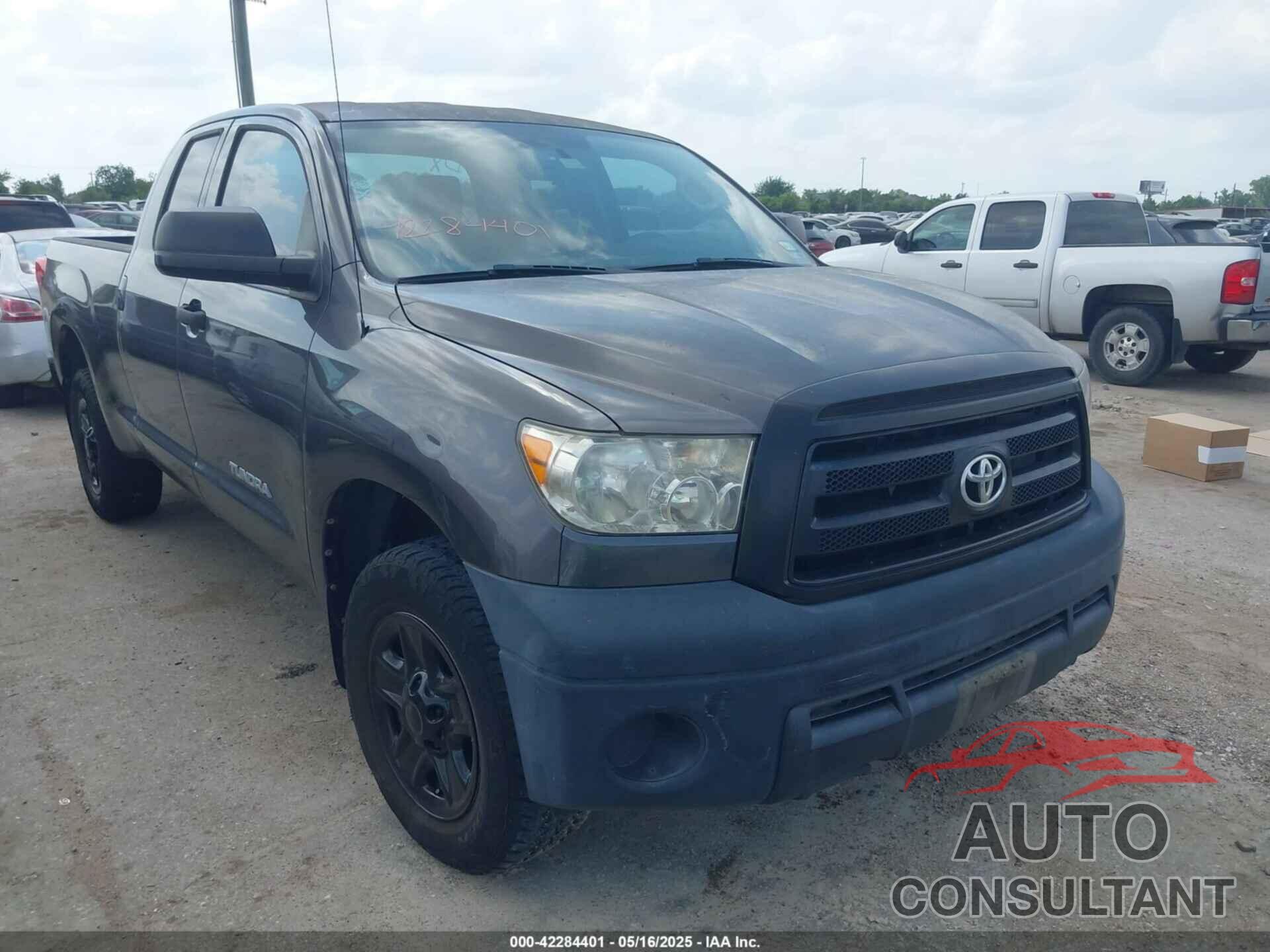 TOYOTA TUNDRA 2013 - 5TFRM5F16DX064615