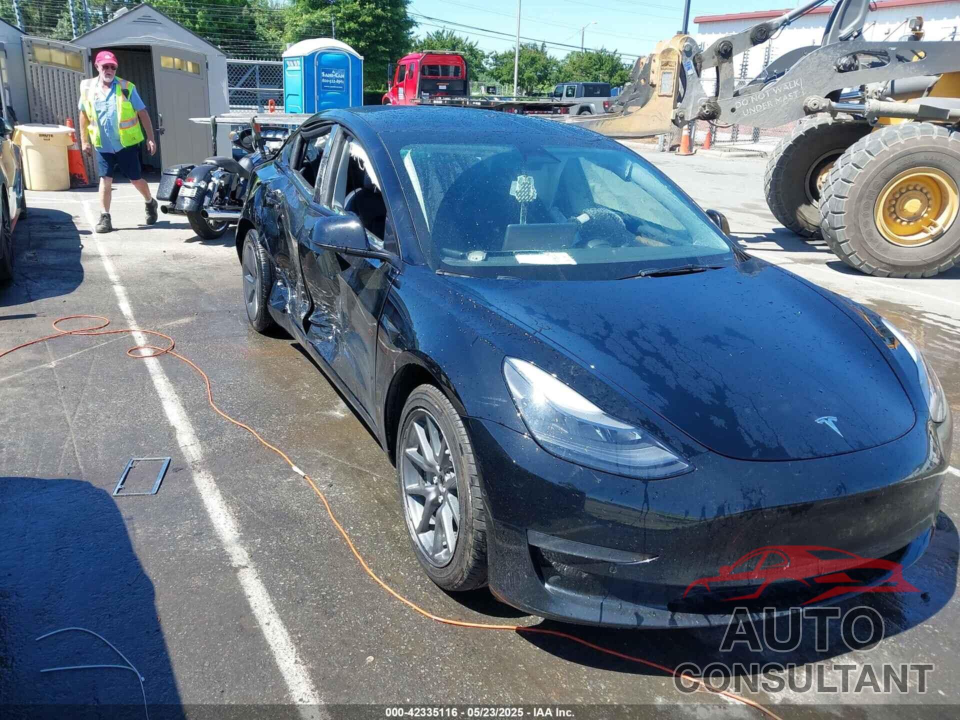 TESLA MODEL 3 2022 - 5YJ3E1EB9NF192719