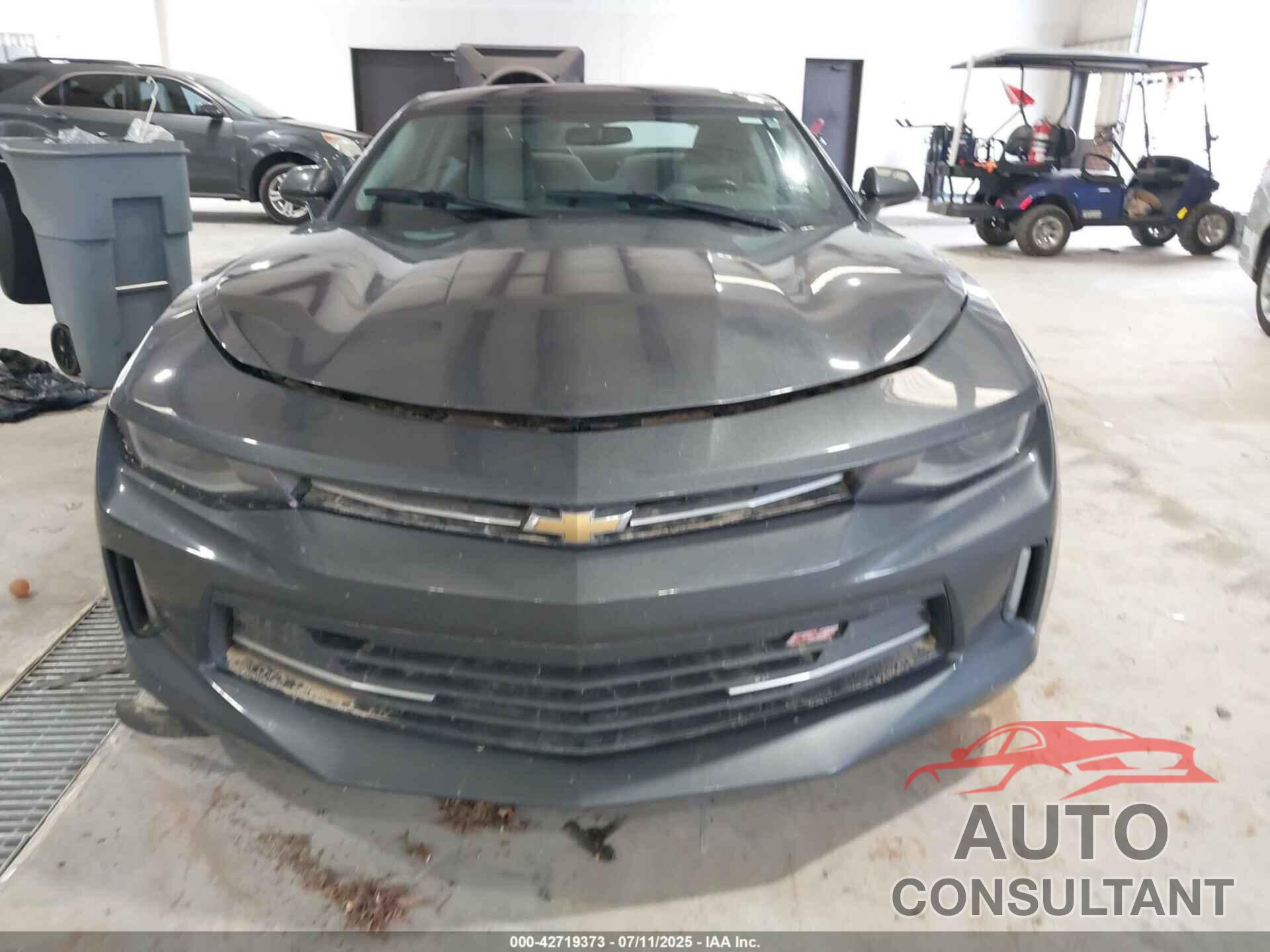 CHEVROLET CAMARO 2018 - 1G1FB1RX4J0188431