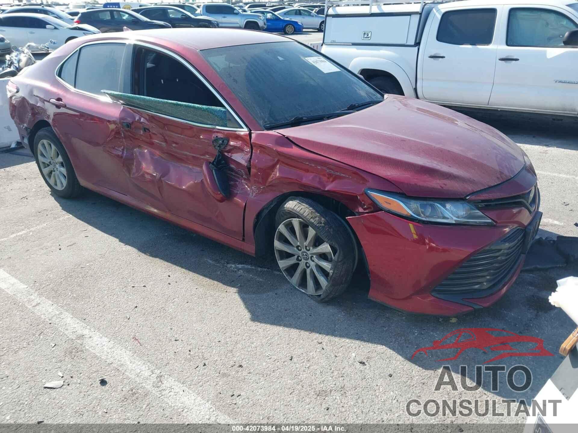 TOYOTA CAMRY 2019 - 4T1B11HK5KU710312