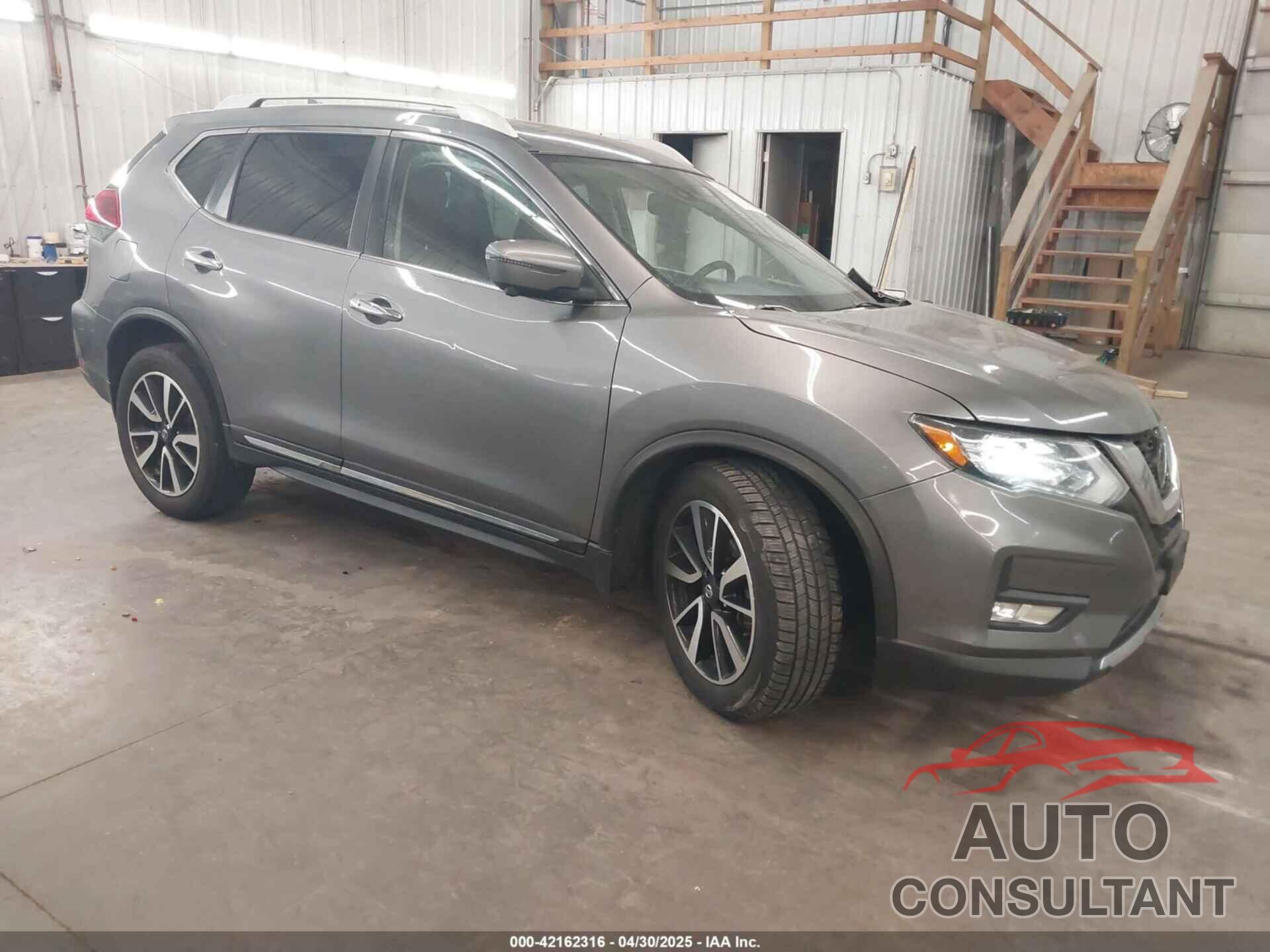NISSAN ROGUE 2018 - JN8AT2MV6JW343041