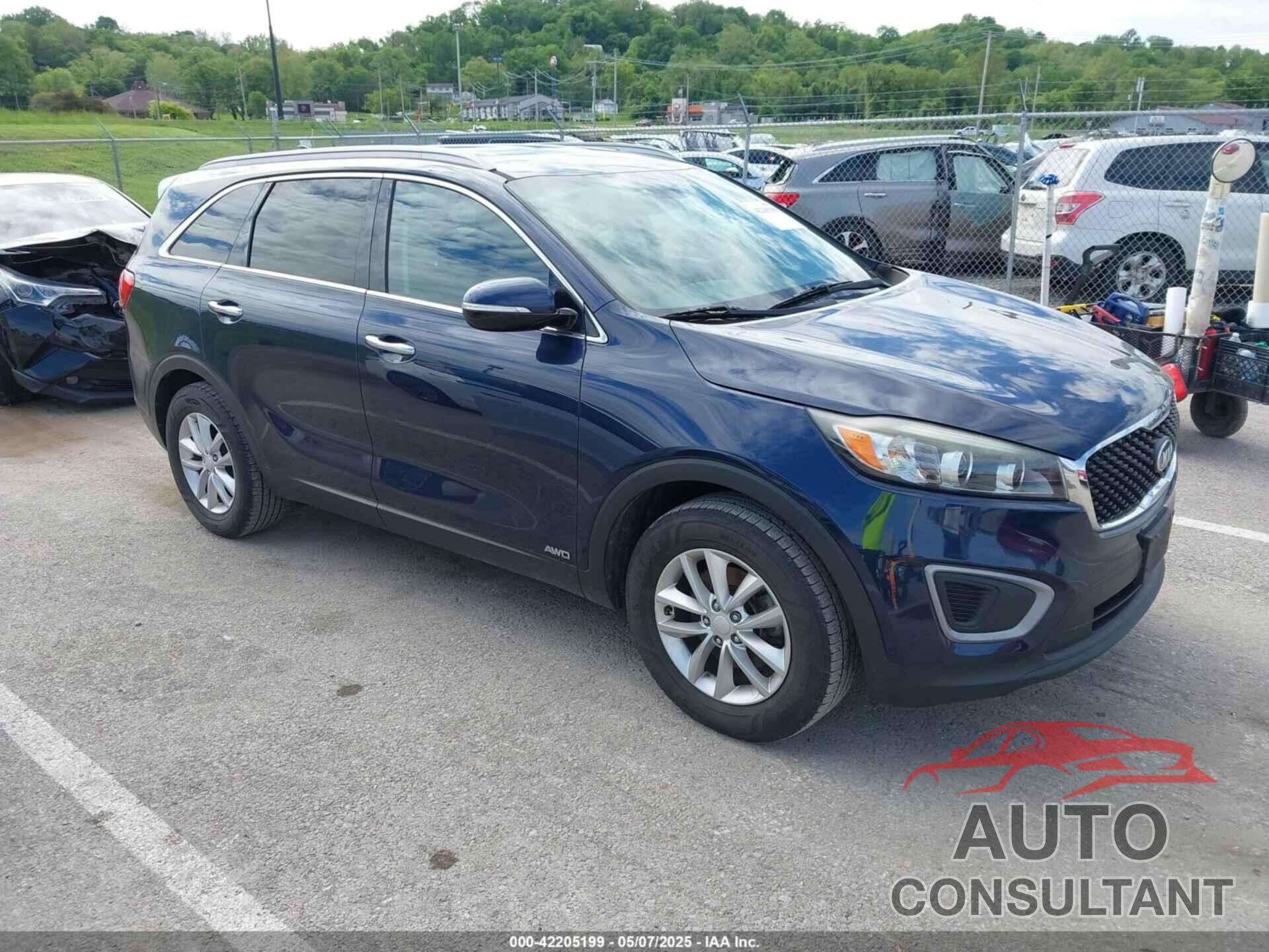 KIA SORENTO 2016 - 5XYPGDA38GG066570